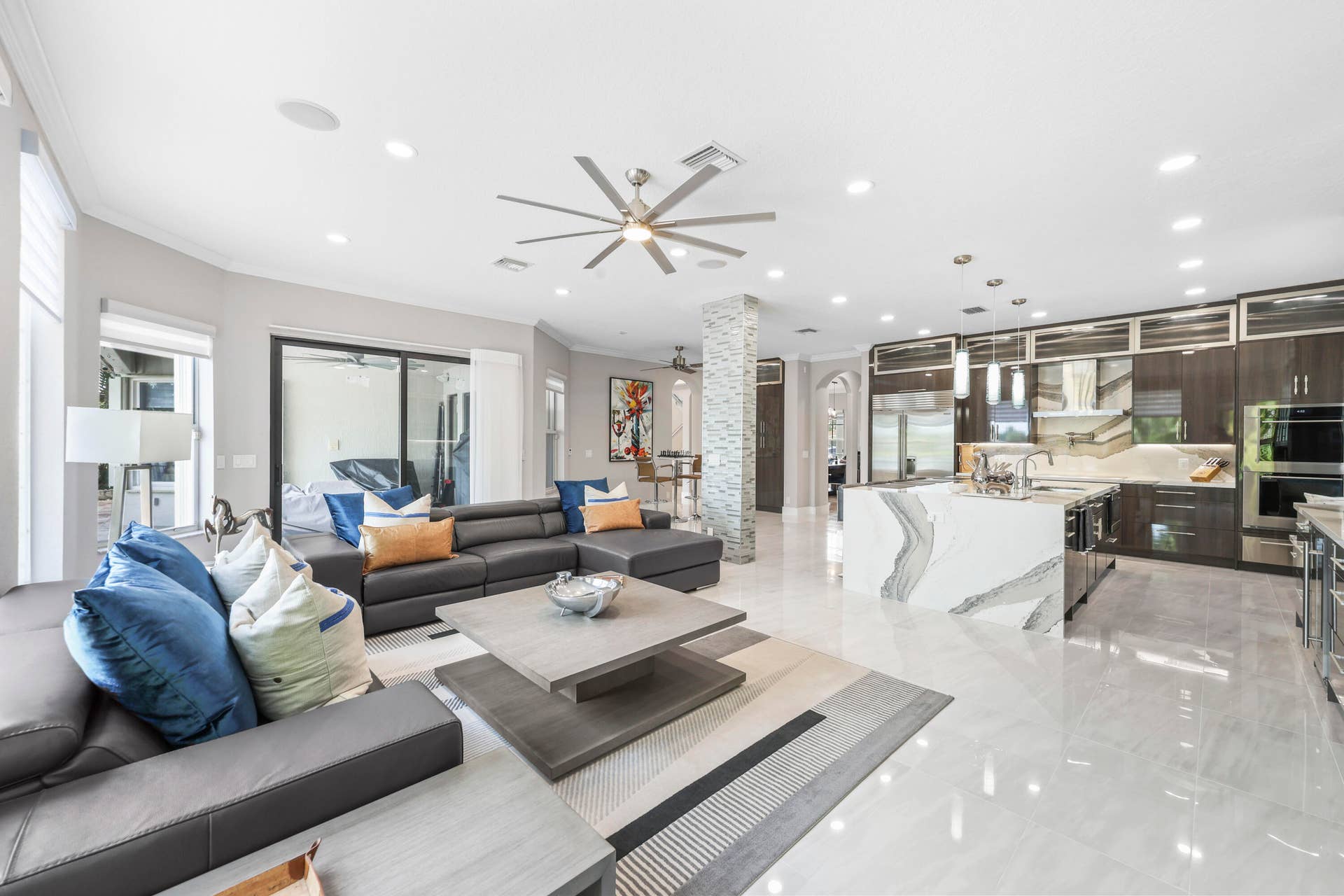 10980 Northwest 69th Pl - 33.jpg-FULL