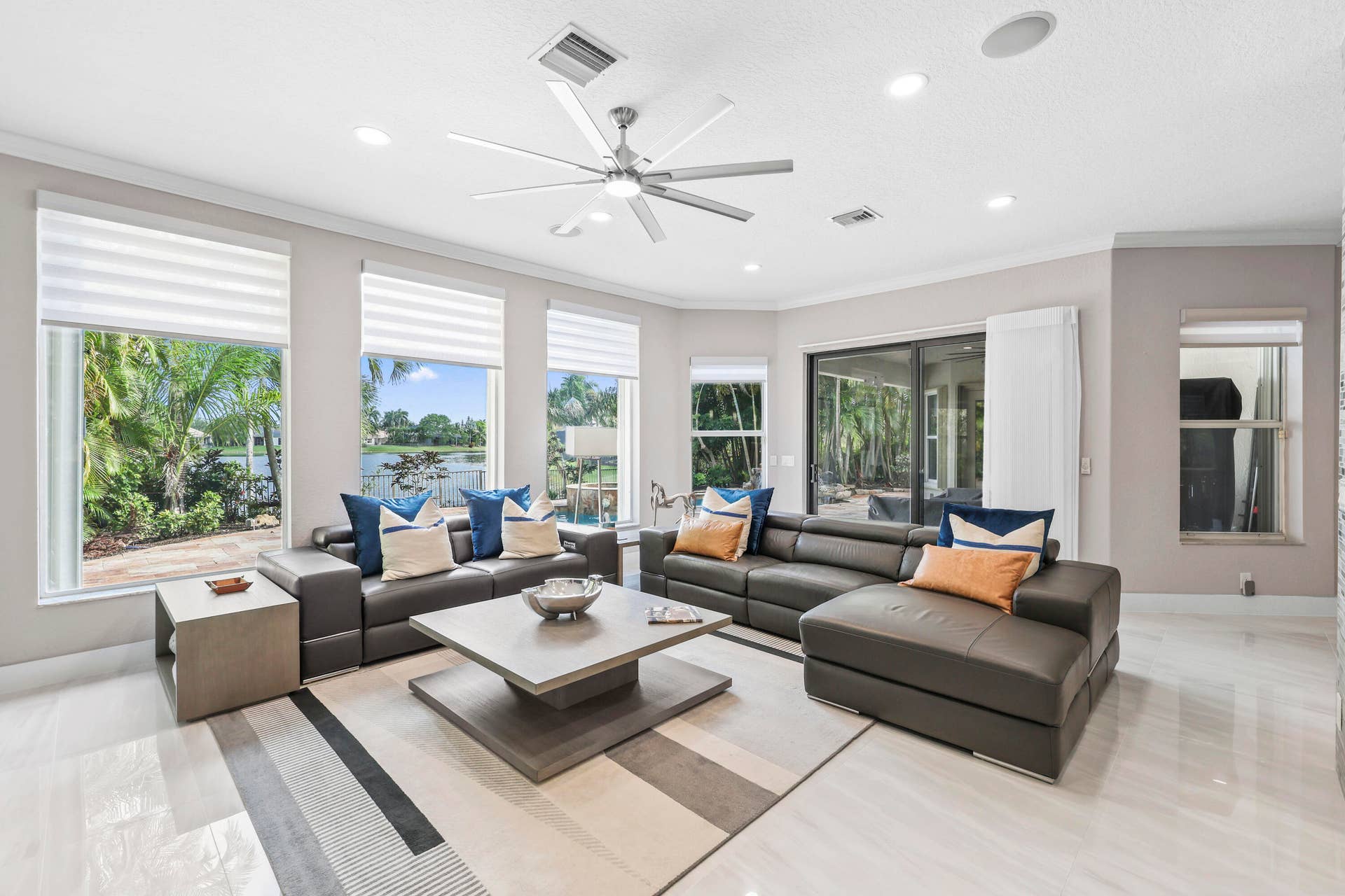 10980 Northwest 69th Pl - 30.jpg-FULL