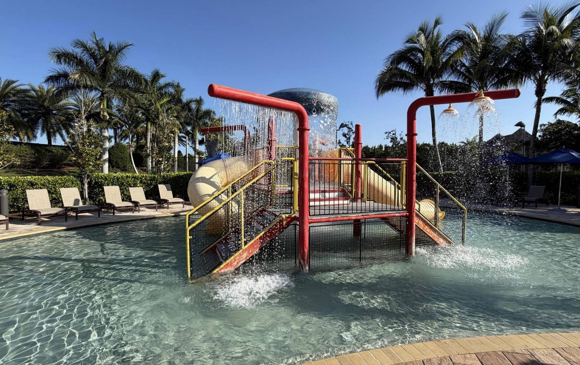 10271 Peninsula Place, Parkland, FL 33076 kids splash pool area
