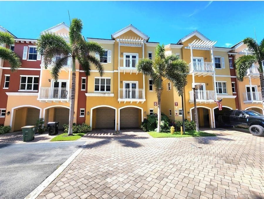 Property photo for 2317 Vintage Drive, Lighthouse Point, FL