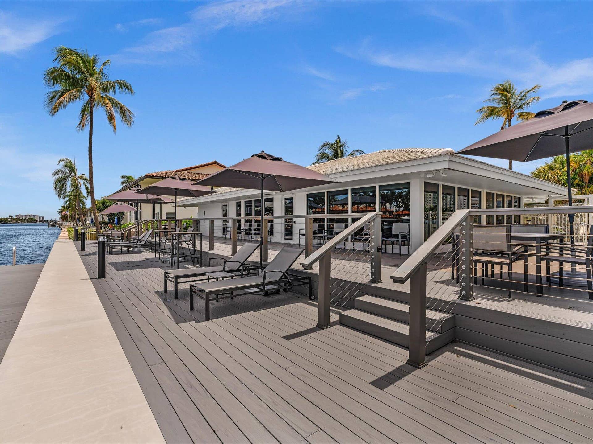 3300 NE 36th Street, #721, Fort Lauderdale, FL 33308 IntraCoastal clubhouse