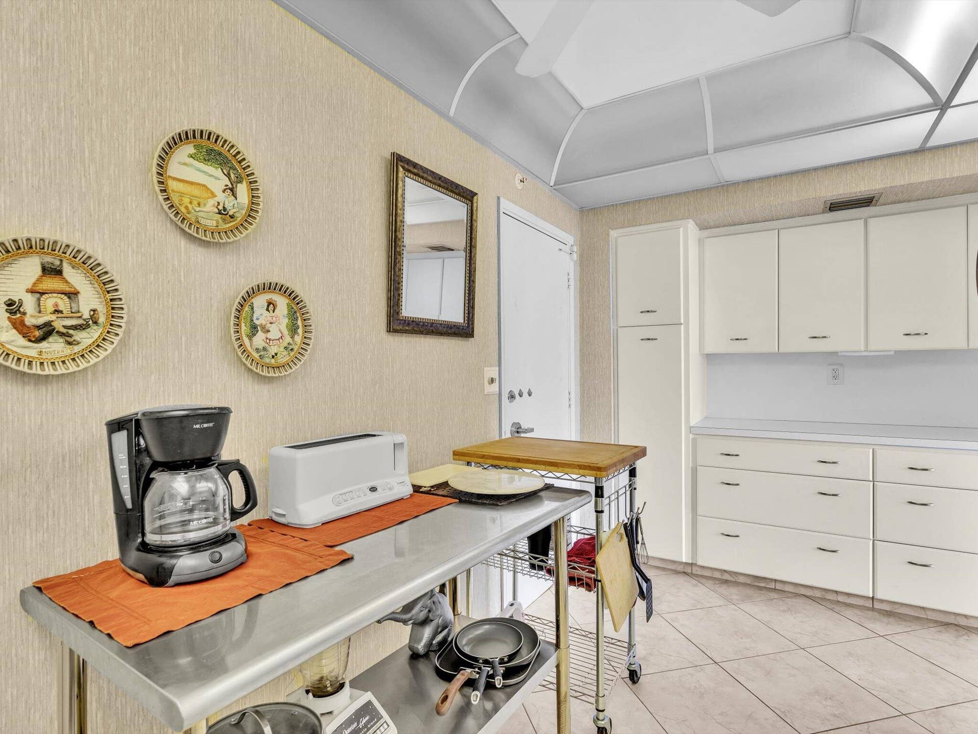 3300 NE 36th Street, #721, Fort Lauderdale, FL 33308 Second entrance