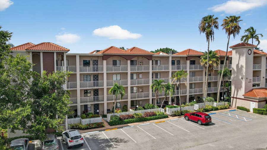 Property photo for 6193 Pointe Regal Circle, #402, Delray Beach, FL