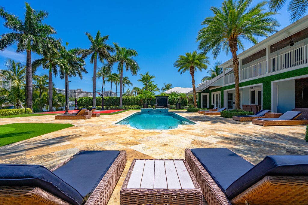 4130 NE 31st Avenue, Lighthouse Point, FL 33064 DCS2026(85)