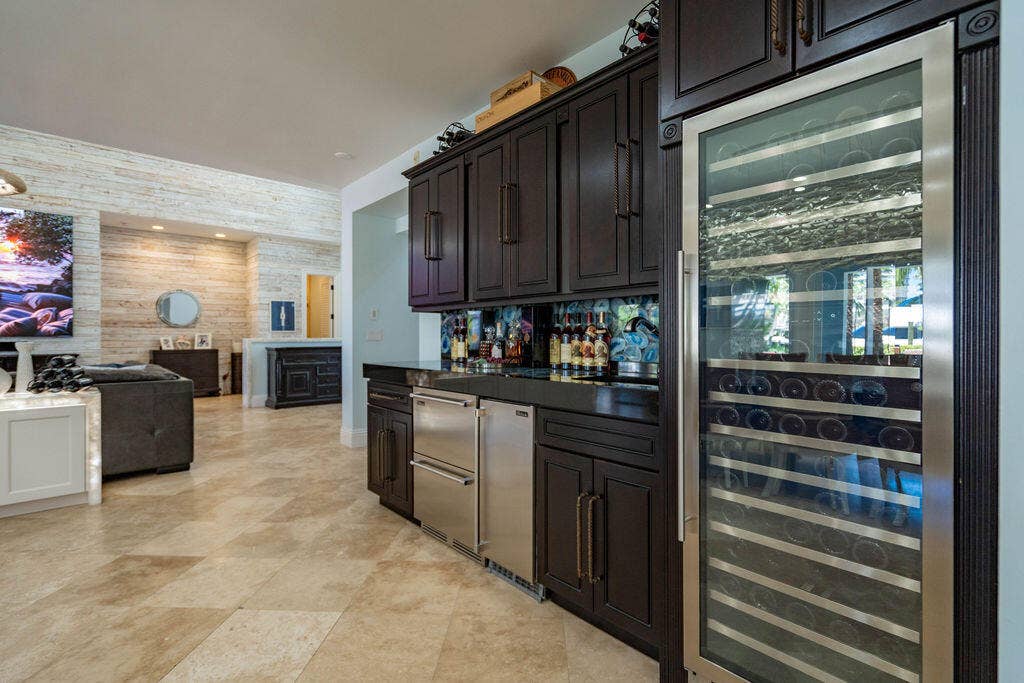 4130 NE 31st Avenue, Lighthouse Point, FL 33064 DCS2026(108)