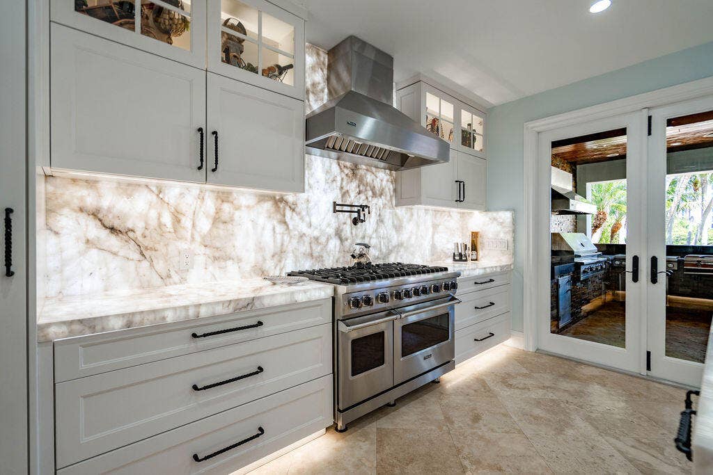 4130 NE 31st Avenue, Lighthouse Point, FL 33064 DCS2026(105)