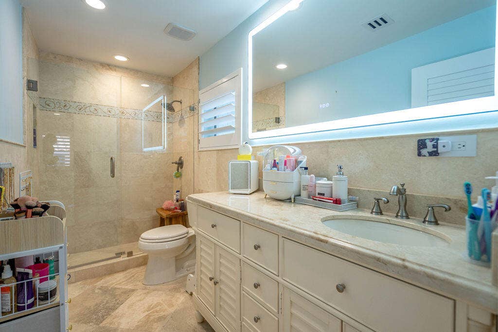 4130 NE 31st Avenue, Lighthouse Point, FL 33064 DCS2026(33)