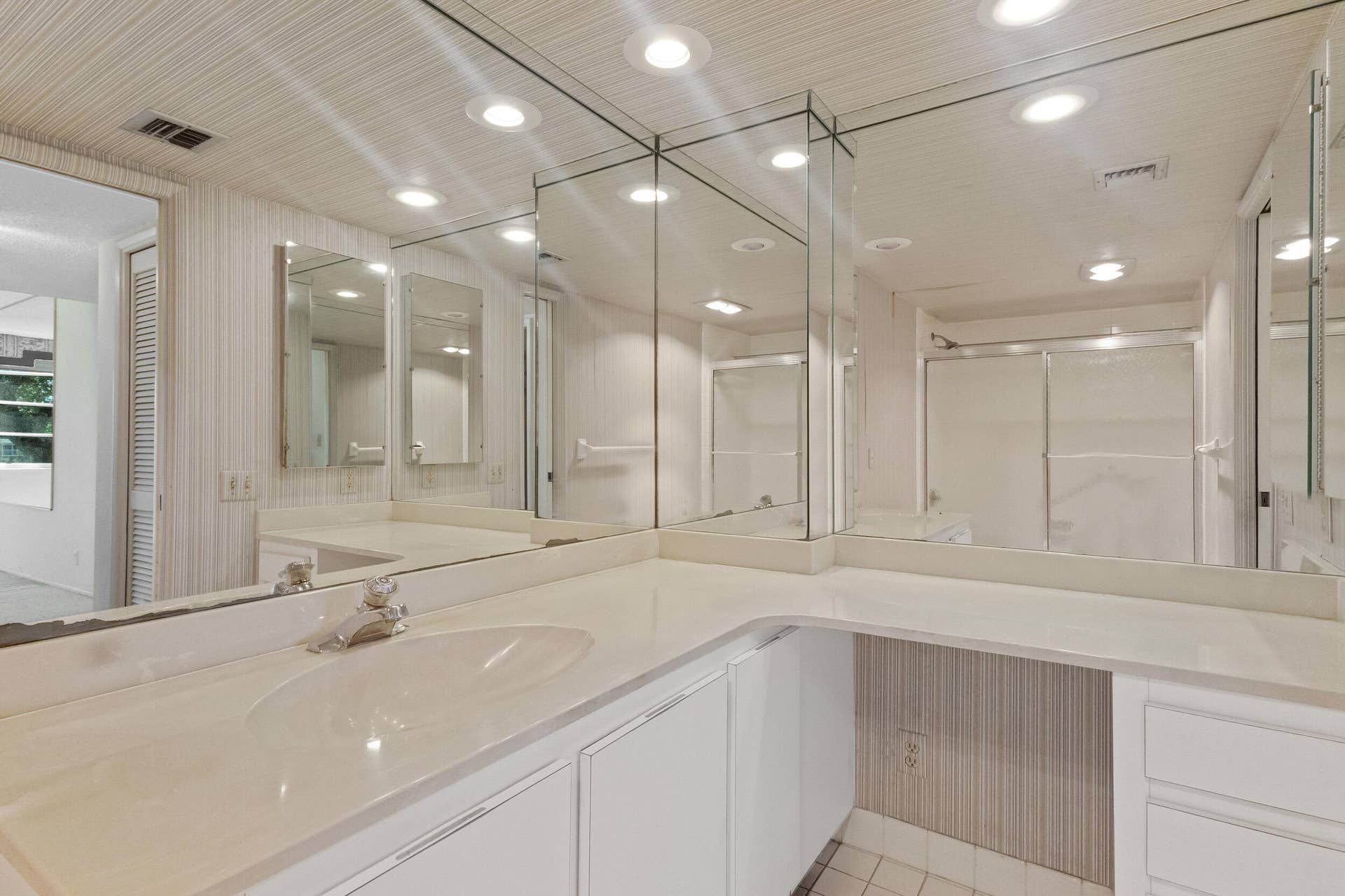 34_accutour_01 cypress-grove-way -034
