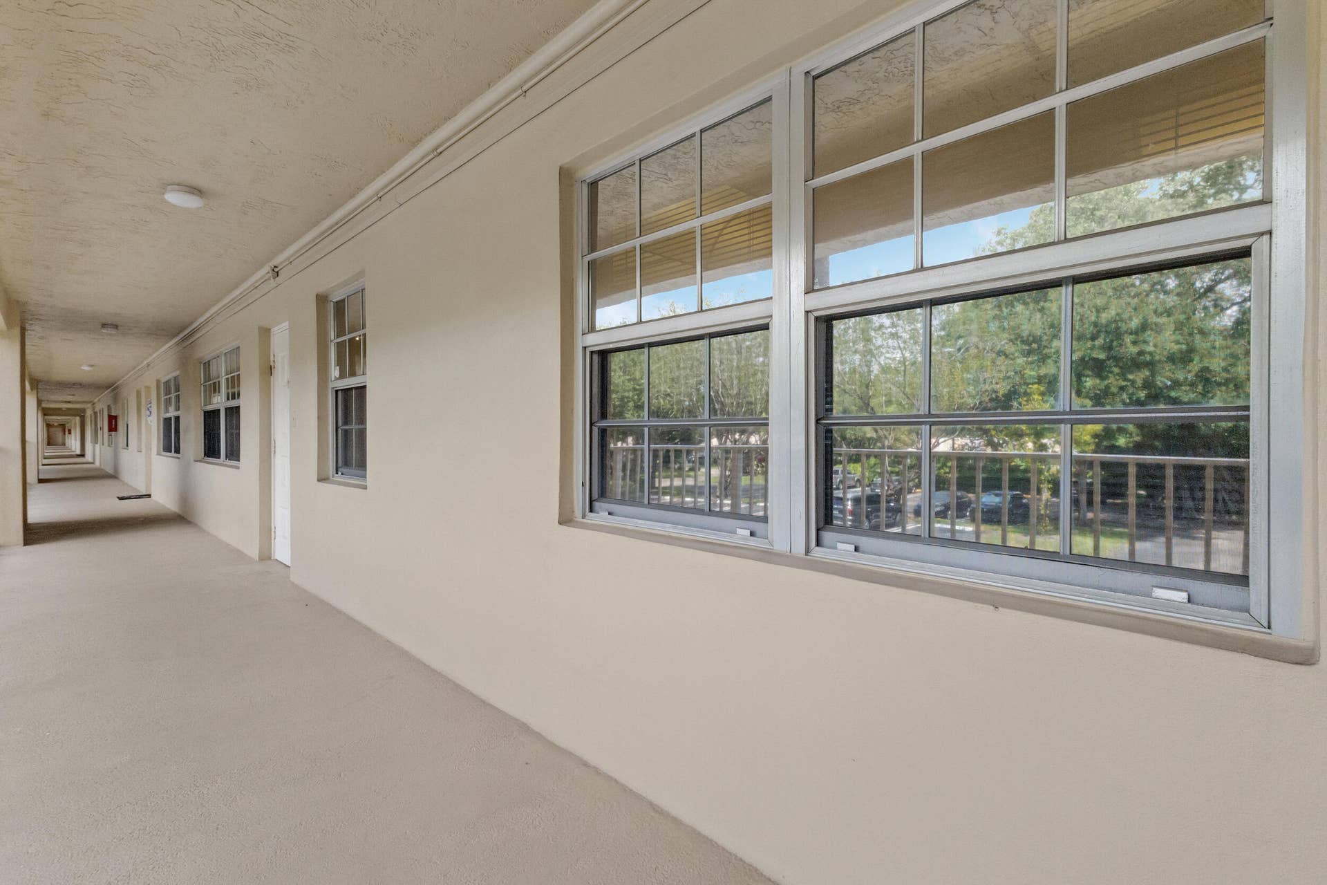 7_accutour_01 cypress-grove-way -005