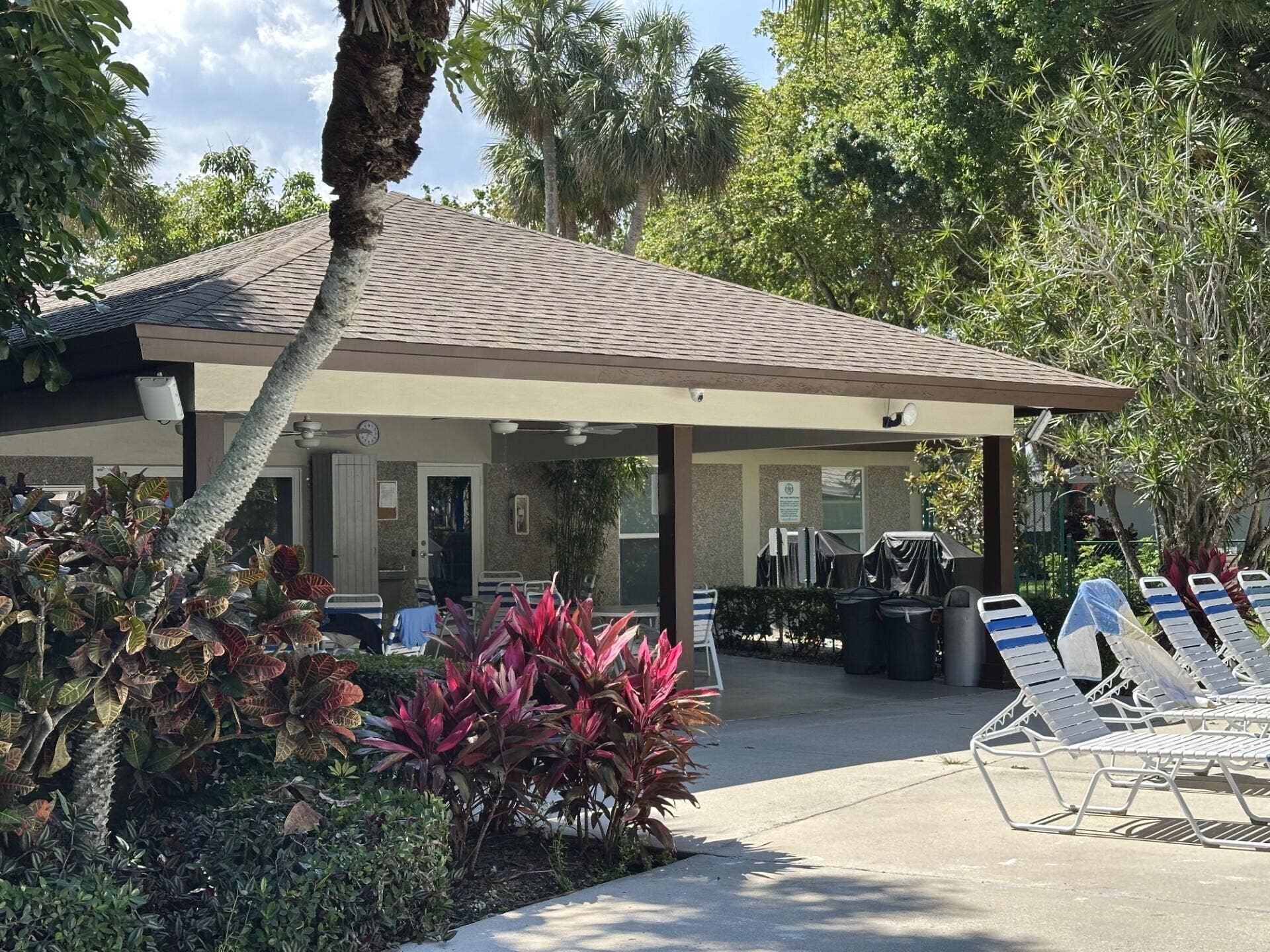 806 Cypress Boulevard, #408, Pompano Beach, FL 33069 Pam pool 3