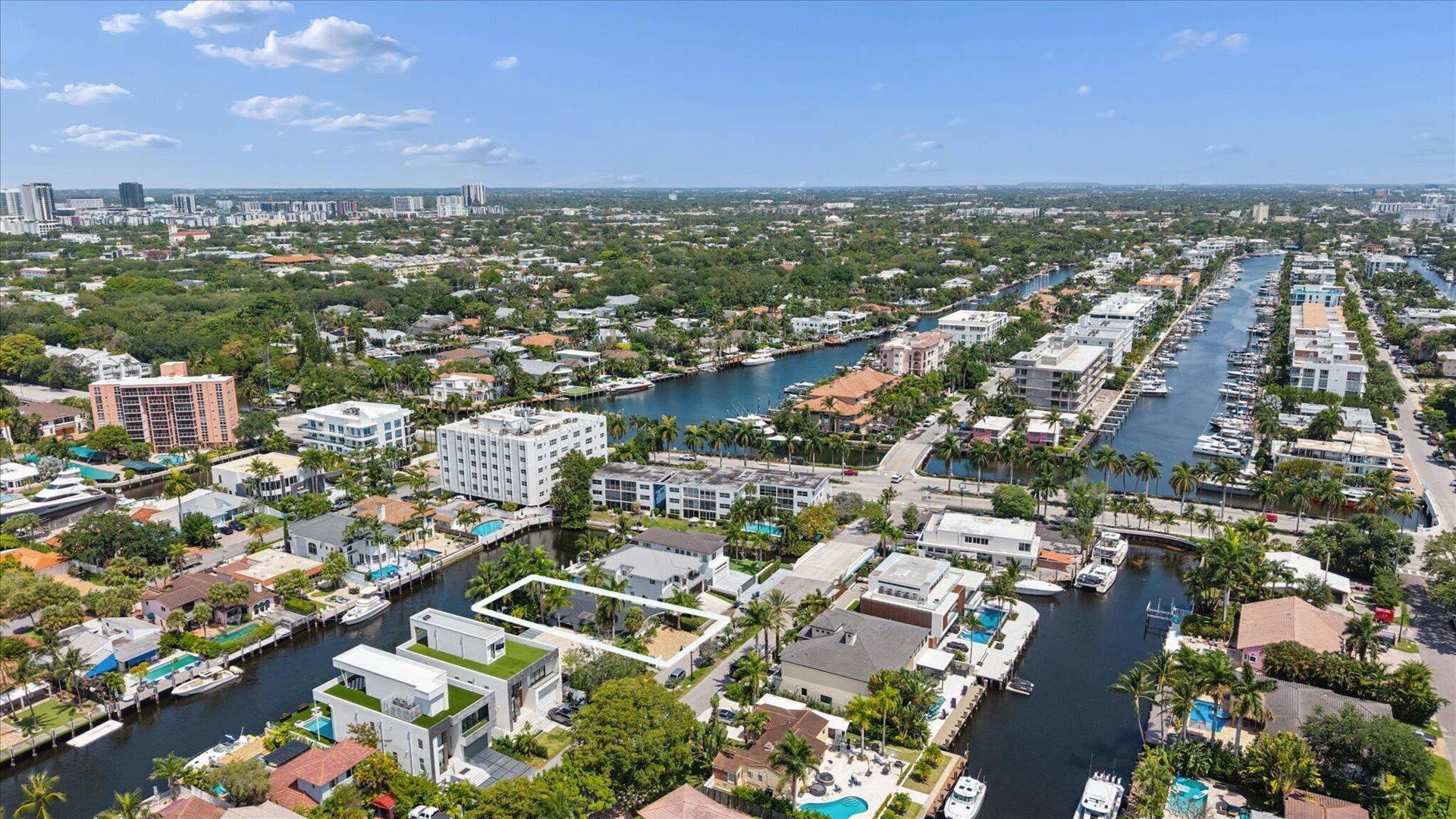 325 Coconut Isle Drive, Fort Lauderdale, FL 33301 41-Bertanzetti-325 Coconut Isles Dr-41