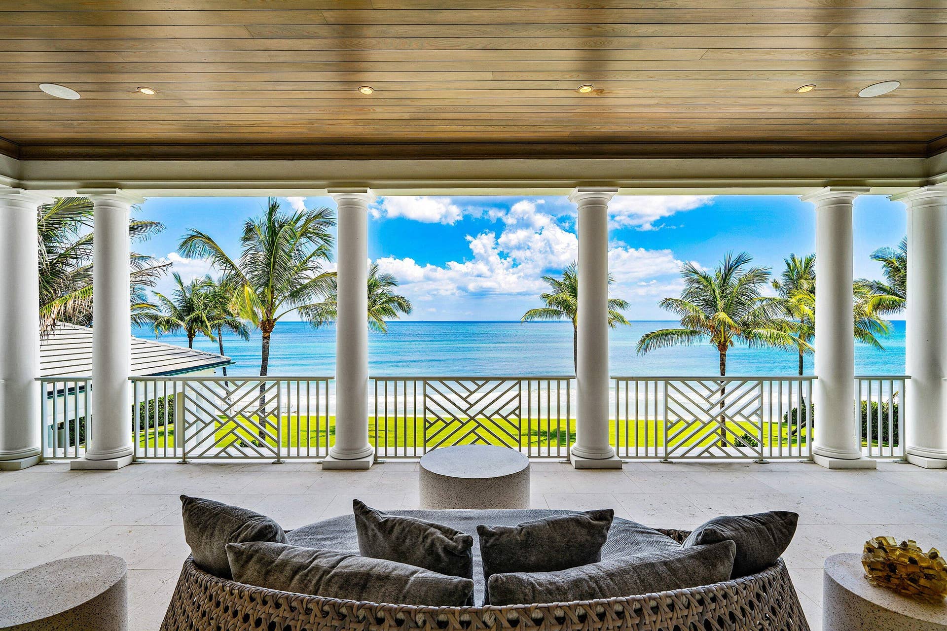 105-640SouthOceanBoulevard-Lantana-FL-33