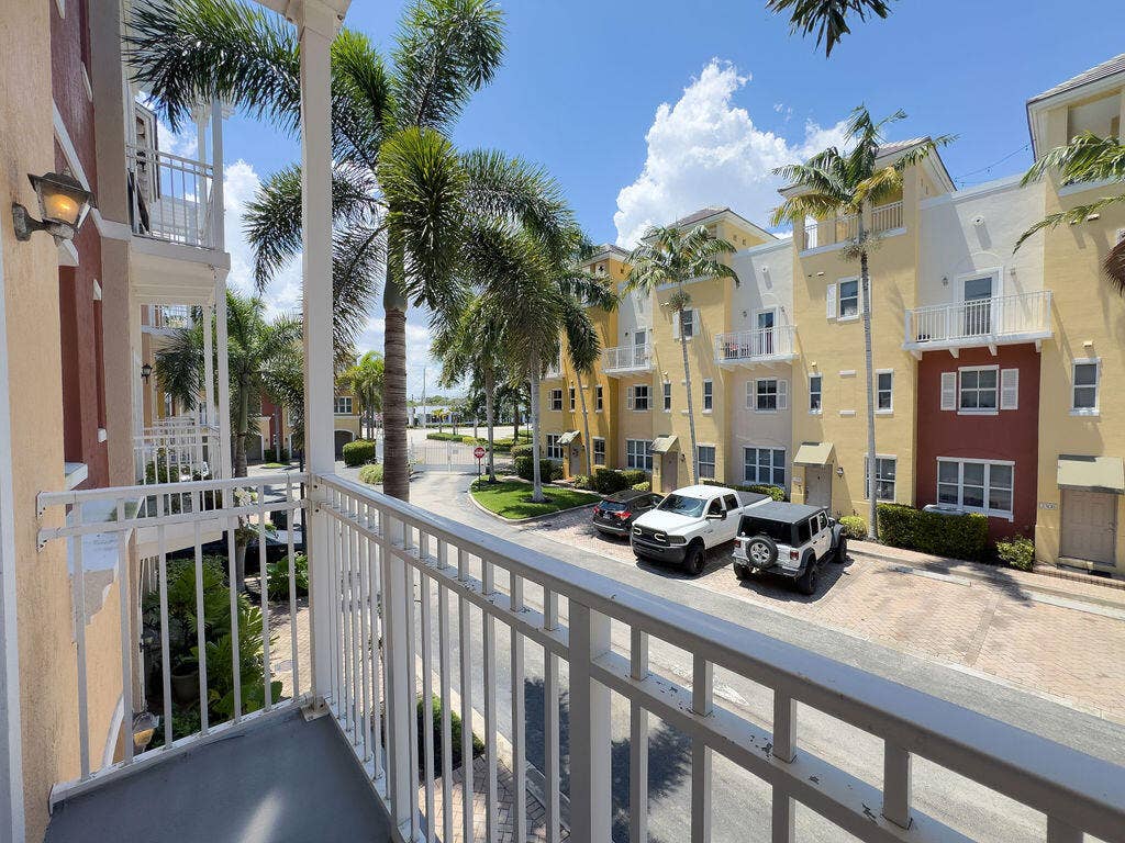 2313 Vintage Drive, Lighthouse Point, FL 33064 IMG_5165