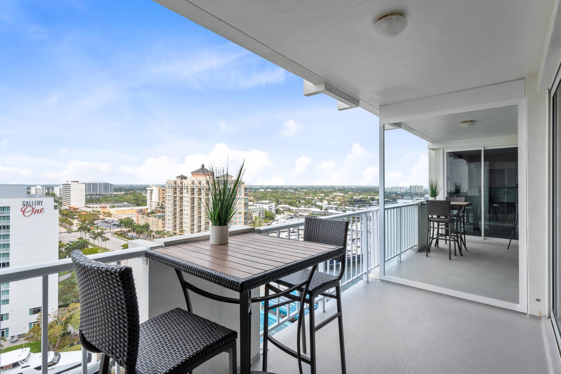 2800 E Sunrise Boulevard, #19d, Fort Lauderdale, Fort Lauderdale, FL 33304 Balcony and view to northwest