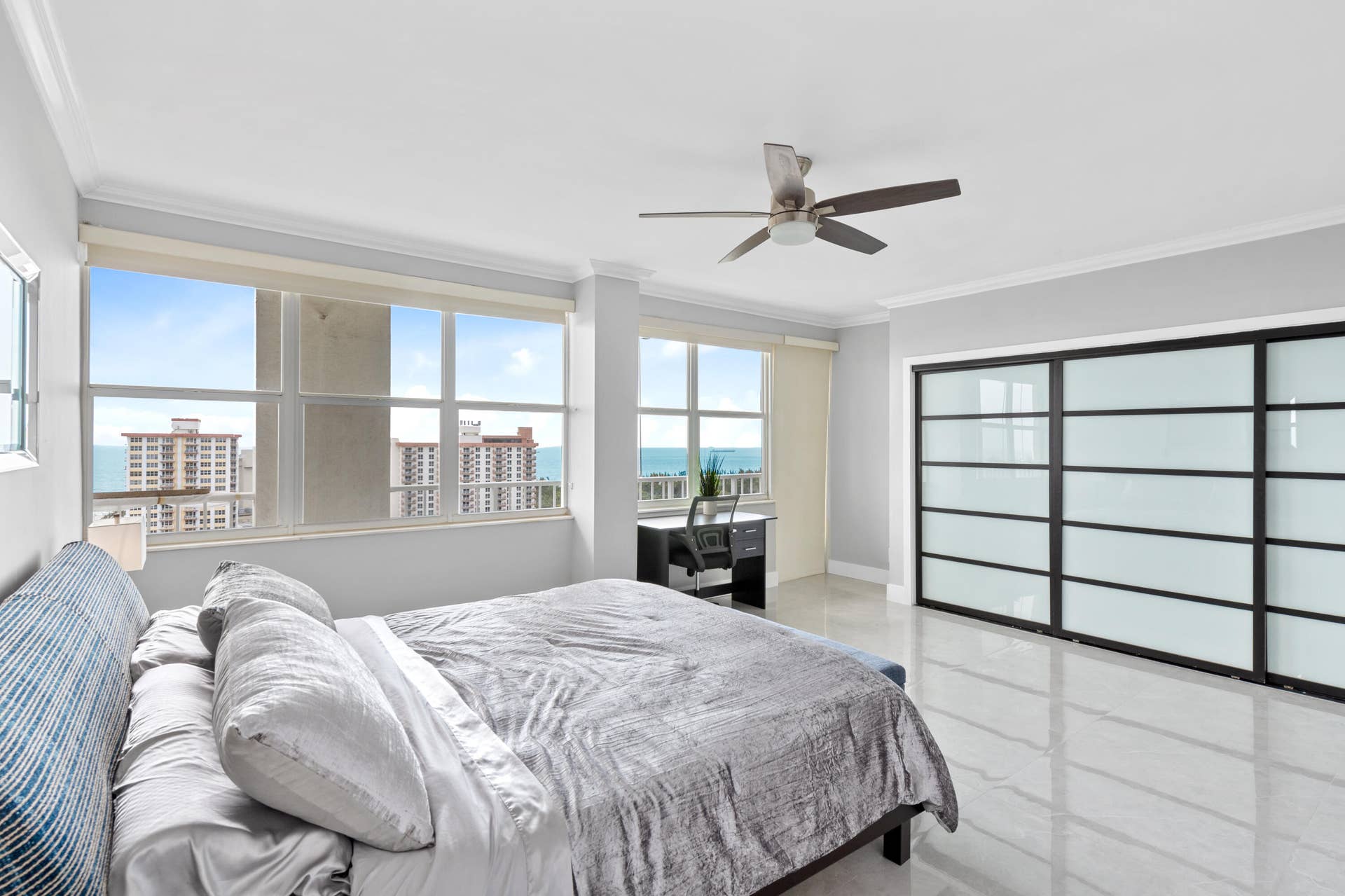 2800 E Sunrise Boulevard, #19d, Fort Lauderdale, Fort Lauderdale, FL 33304 Bedroom