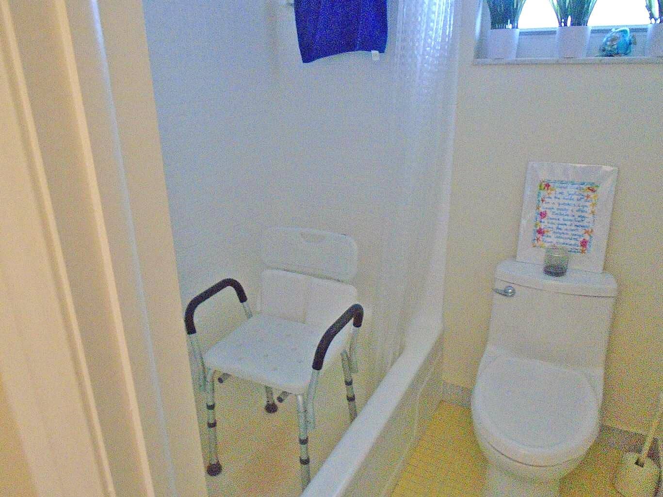 11 Tub & Shower