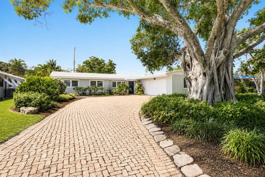 Property photo for 2110 NE 55th Street, Fort Lauderdale, FL