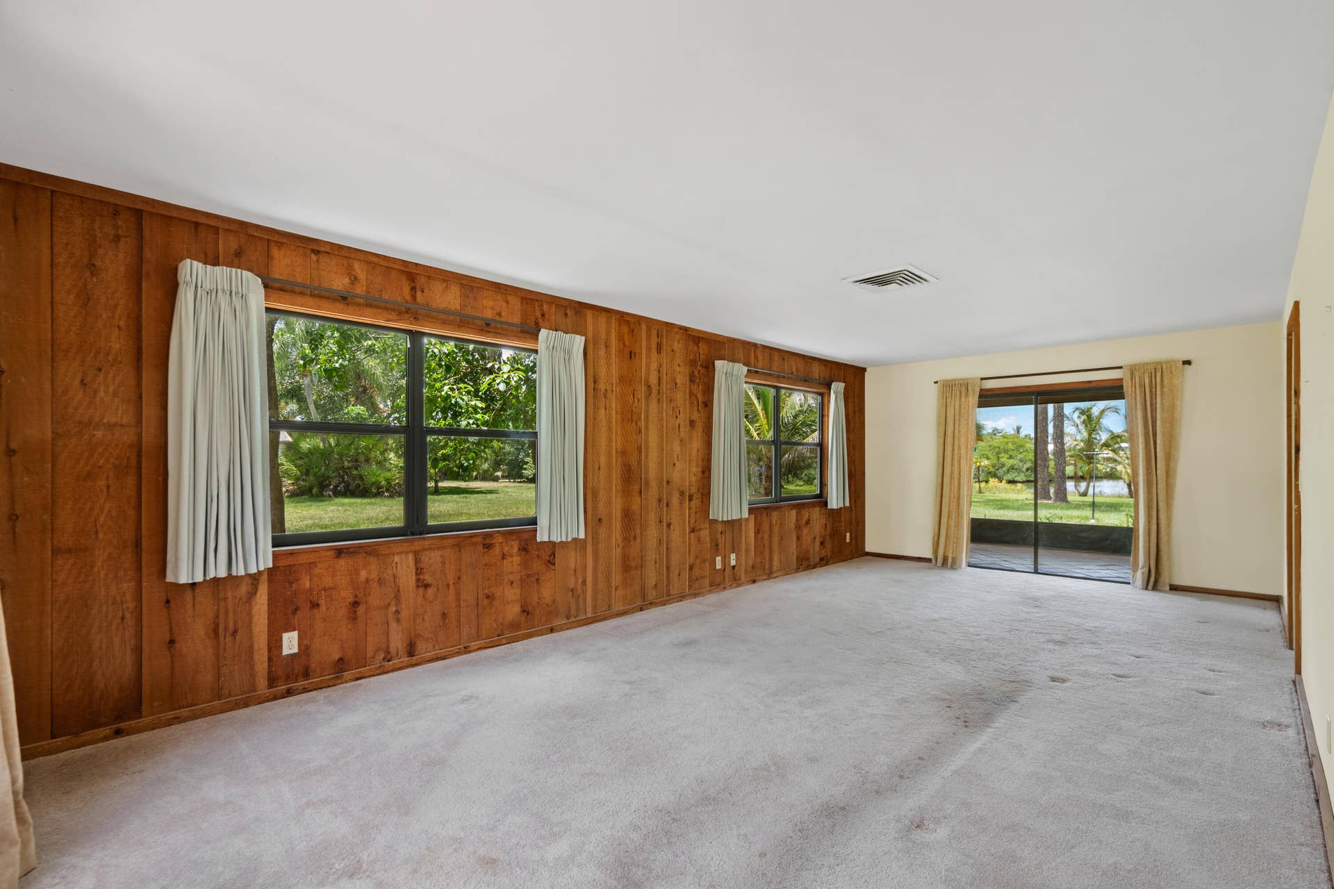 6035 N 180th St Street N, Jupiter, FL 33458 DSC06871