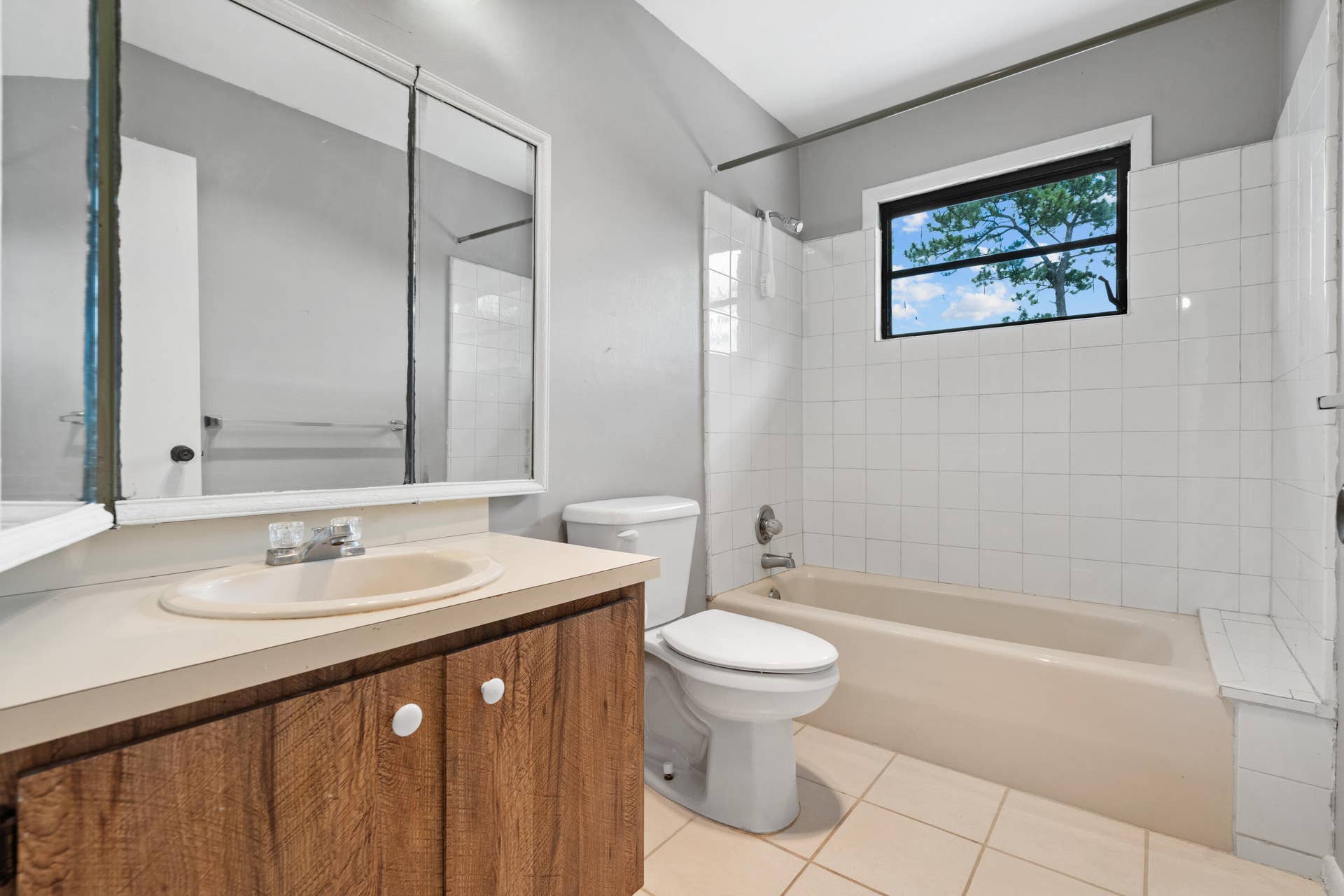 6035 N 180th St Street N, Jupiter, FL 33458 DSC06959