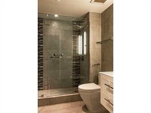 3100 N Ocean Boulevard, #1108, Fort Lauderdale, Fort Lauderdale, FL 33308 Easy access to full glass enclosed shower
