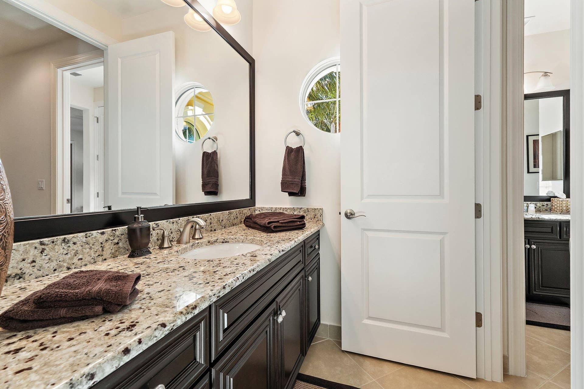 1715 W Hemingway Drive, Juno Beach, FL 33408 IMG_1370