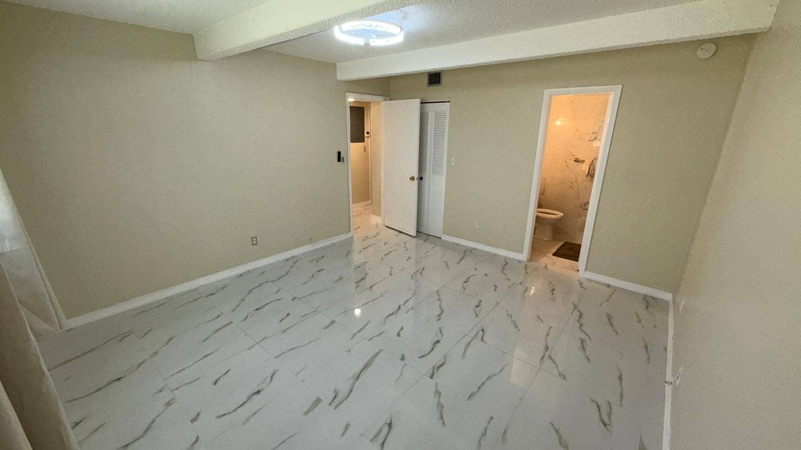 1225 S Flagler Avenue, #313, Pompano Beach, Pompano Beach, FL 33060 9a29f00c-562e-4379-b784-cea7210a584c