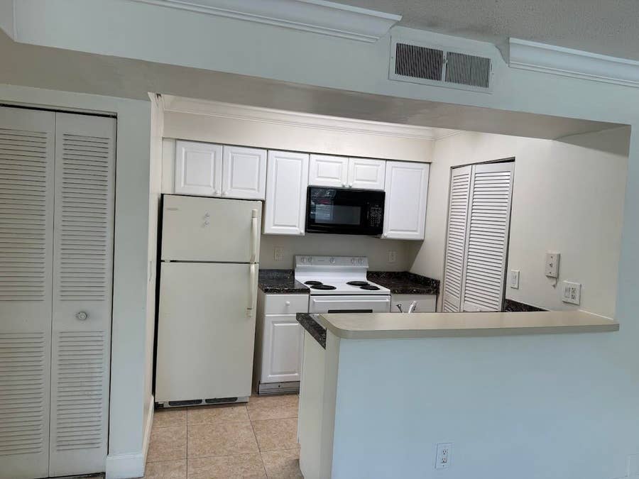 Property photo for 1227 SW 46th Avenue SW, #301, Pompano Beach, FL
