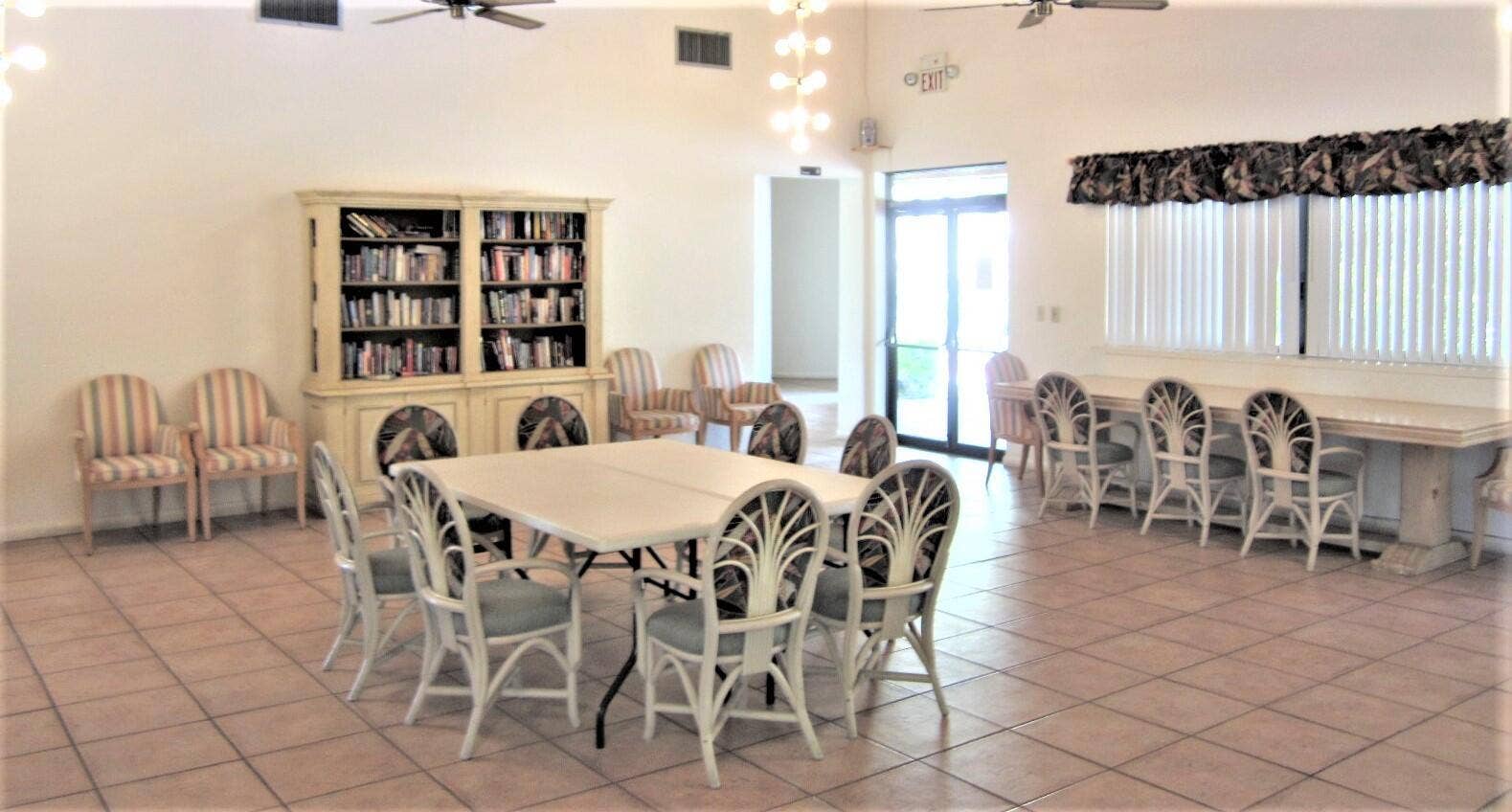 450 Egret Circle, #9403, Delray Beach, FL 33444 clubhouse