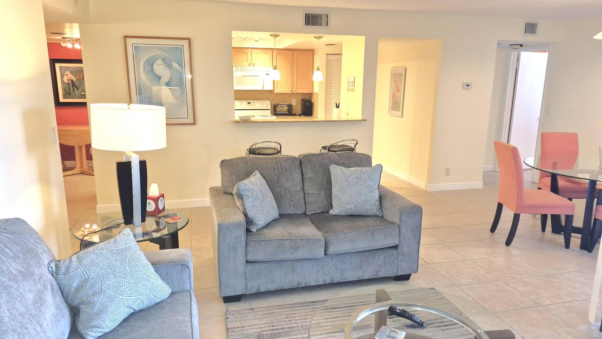 450 Egret Circle, #9403, Delray Beach, FL 33444 living room