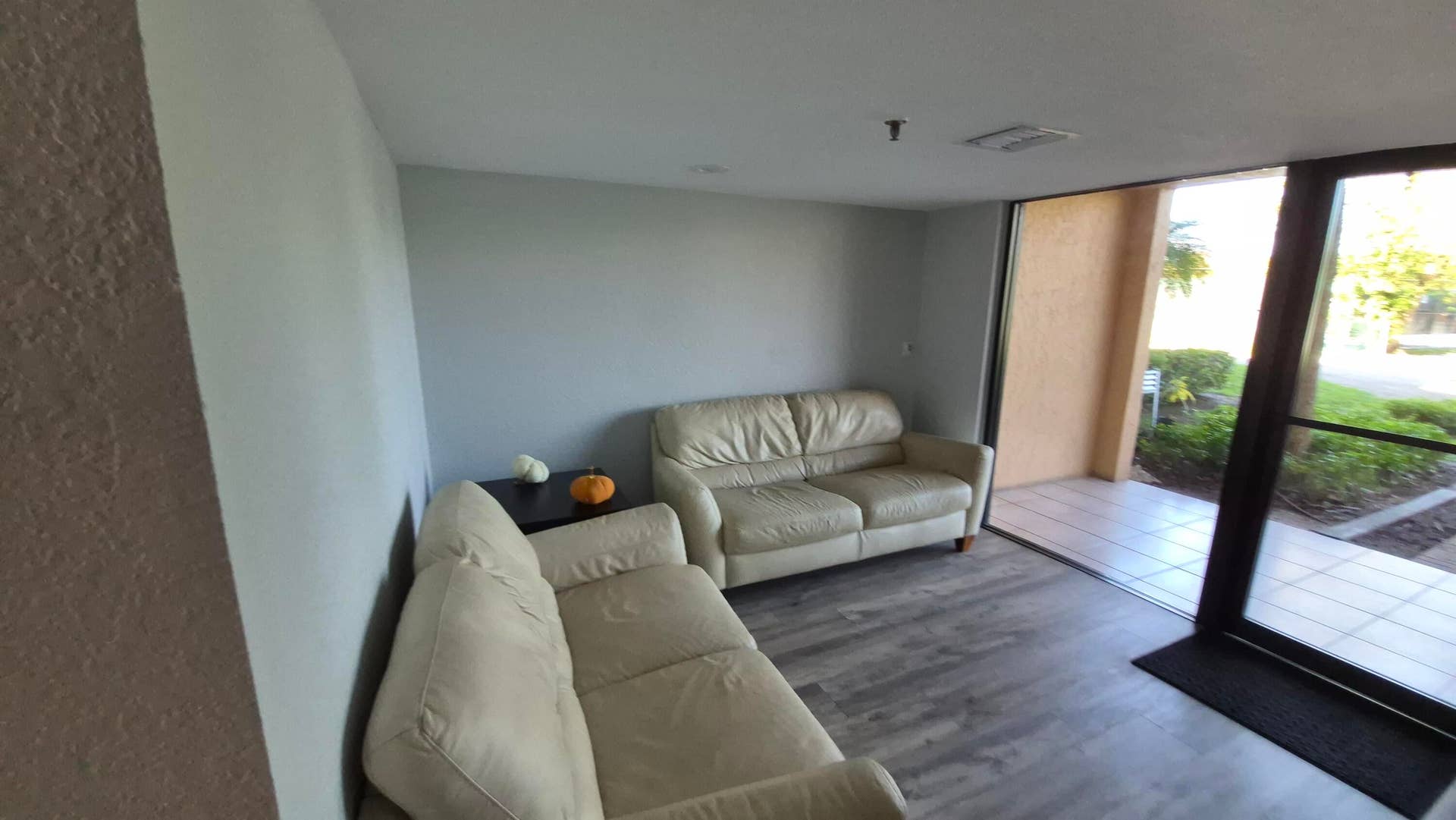450 Egret Circle, #9403, Delray Beach, FL 33444 lobby