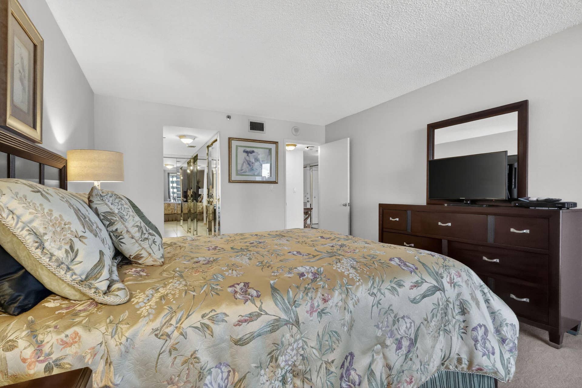 3420 S Ocean Boulevard, #9r, Highland Beach, FL 33487 29-web-or-mls-F14A3685