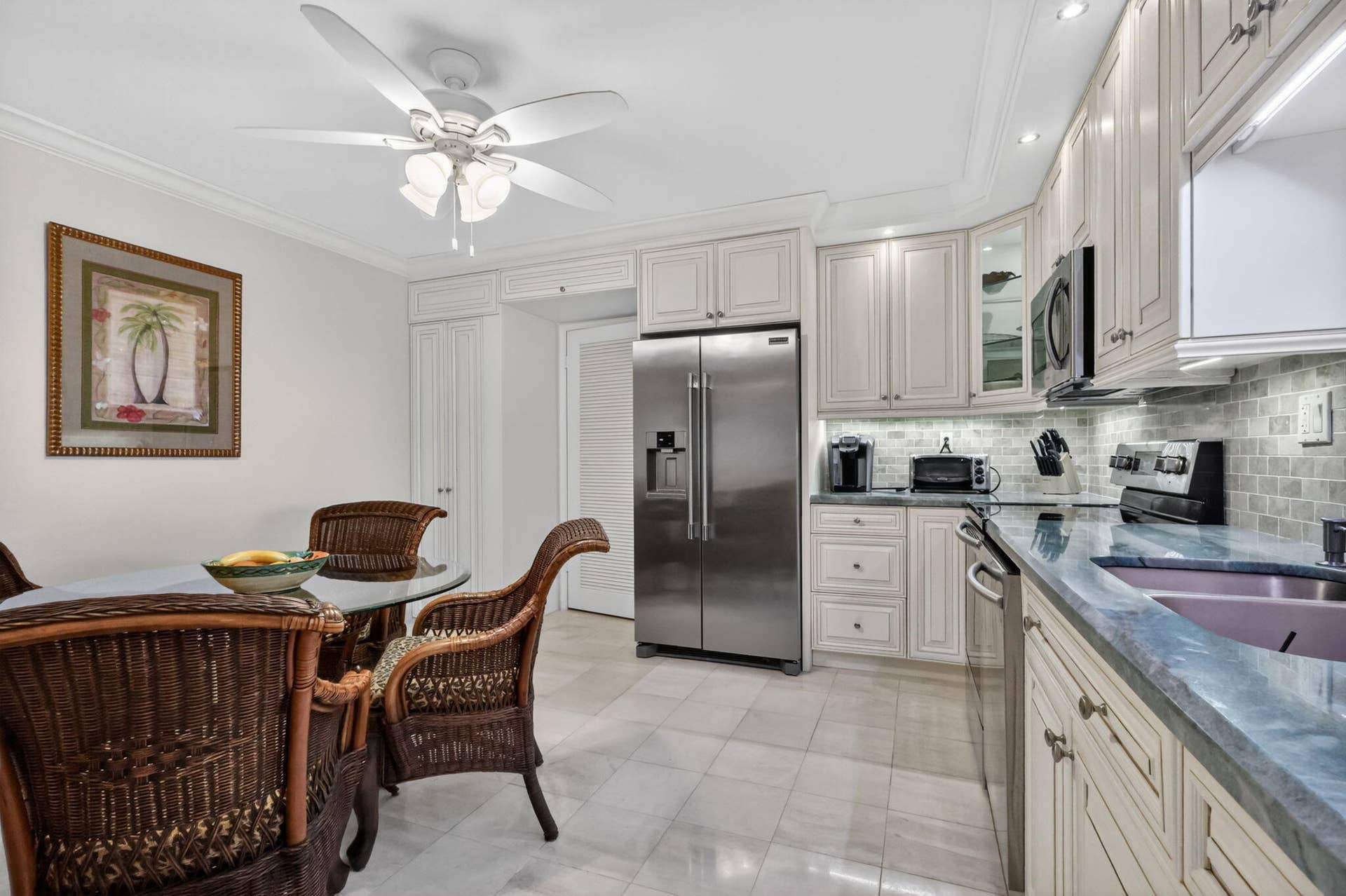 3420 S Ocean Boulevard, #9r, Highland Beach, FL 33487 3-web-or-mls-F14A3542