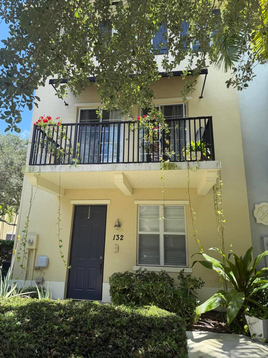 Property photo for 132 Greenwich Circle, Jupiter, FL
