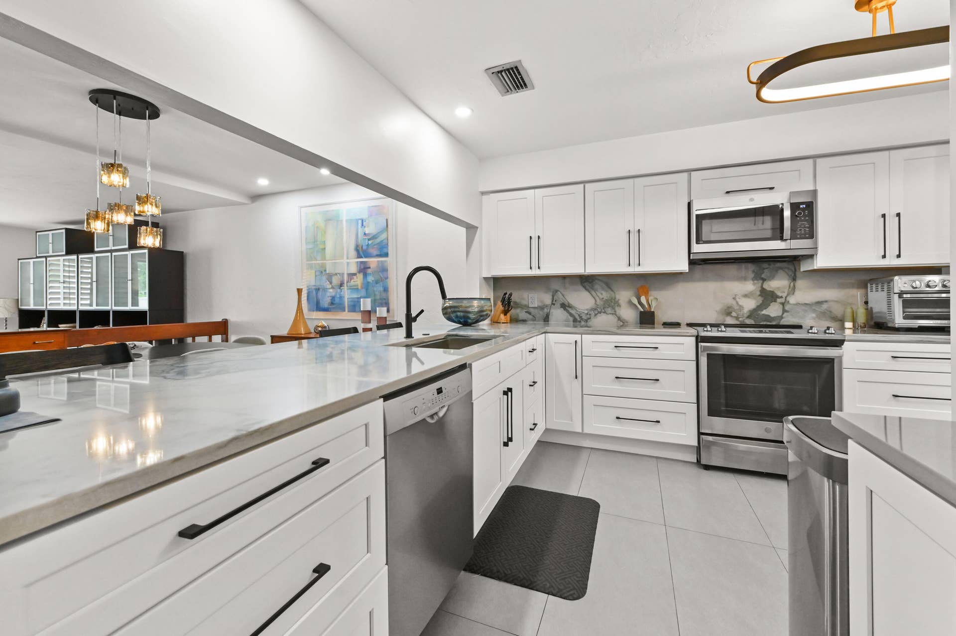 3543 S Ocean Boulevard, #111, South Palm Beach, FL 33480 14 Kitchen 01