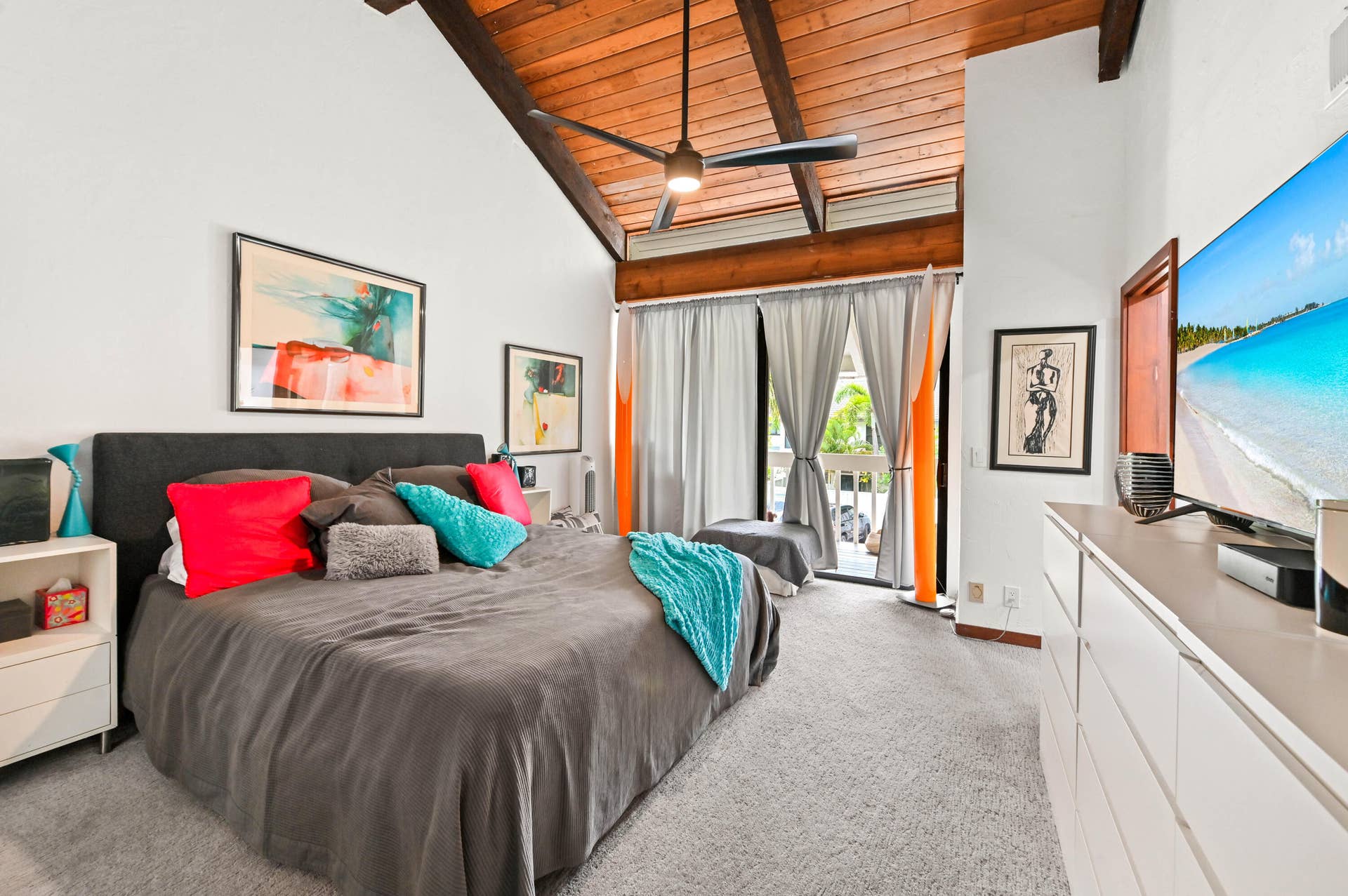 3543 S Ocean Boulevard, #111, South Palm Beach, FL 33480 18 Bedroom 01