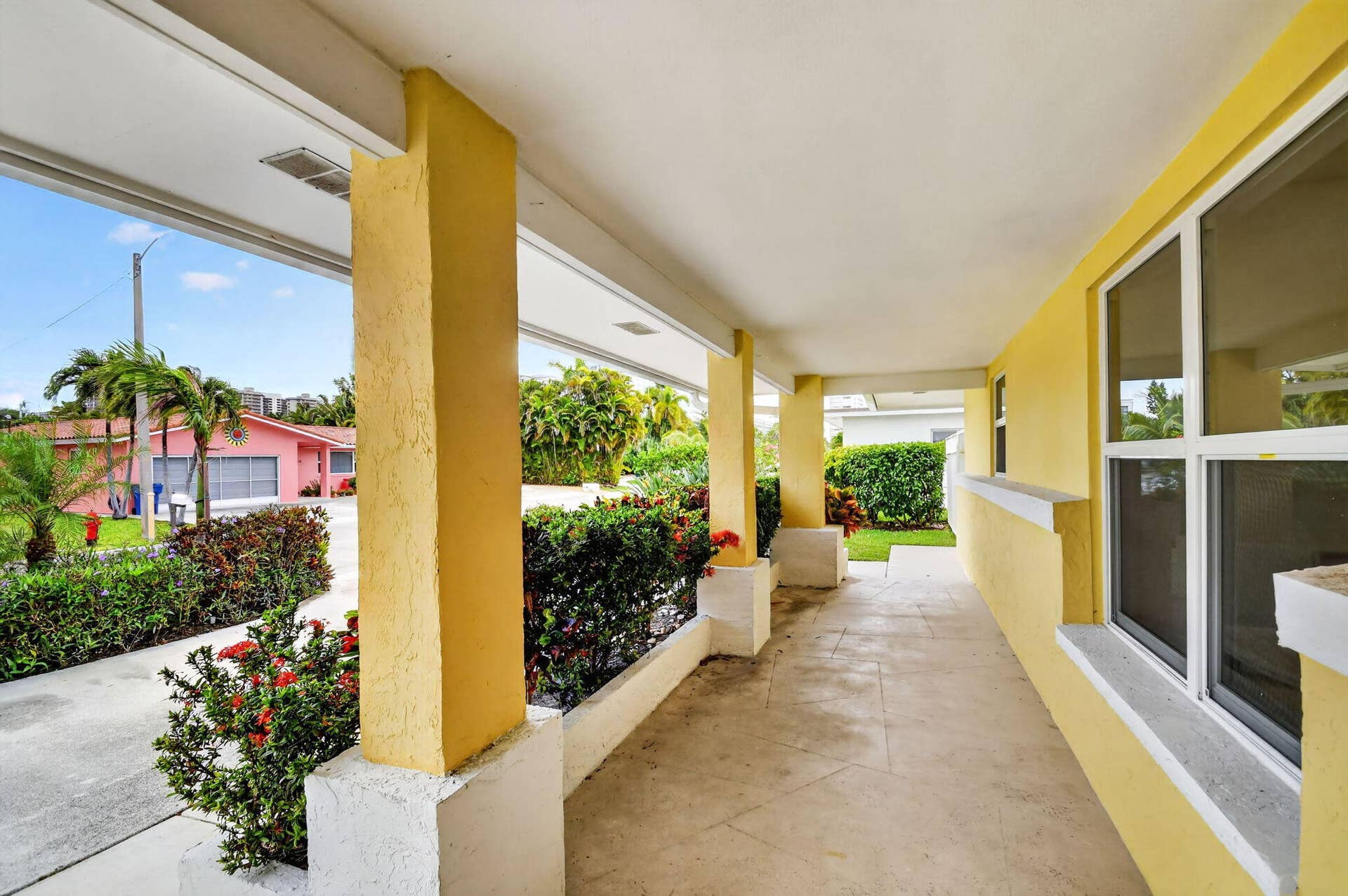 1221 Singer Drive, Singer Island, Singer Island, FL 33404 5-web-or-mls-1221 Singer Dr (5)