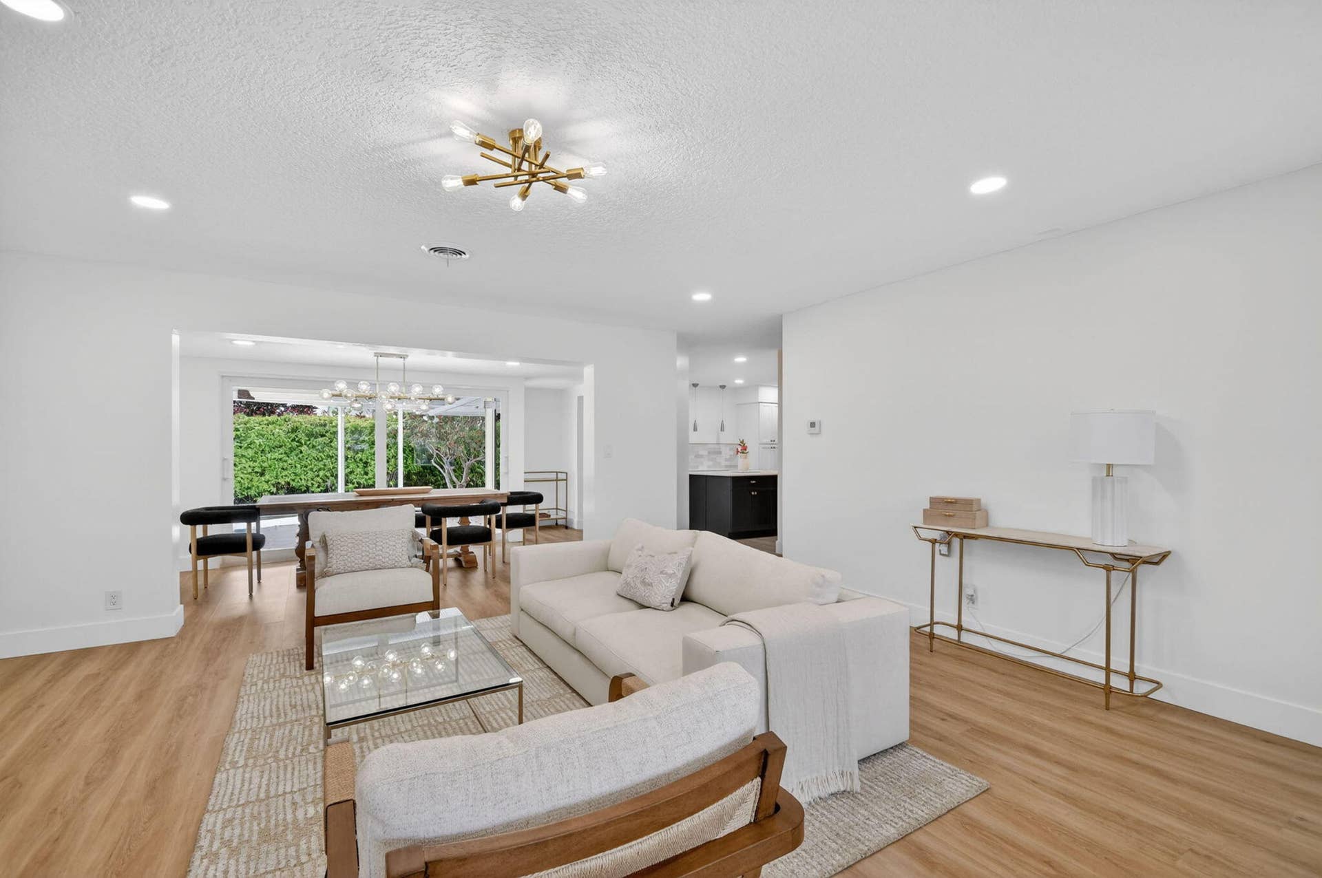1221 Singer Drive, Singer Island, Singer Island, FL 33404 11-web-or-mls-1221 Singer Dr (11)