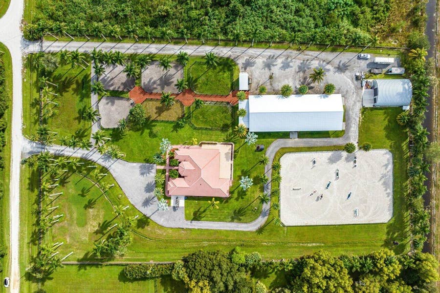 Property photo for 2587 Skipiks Way, Wellington, FL