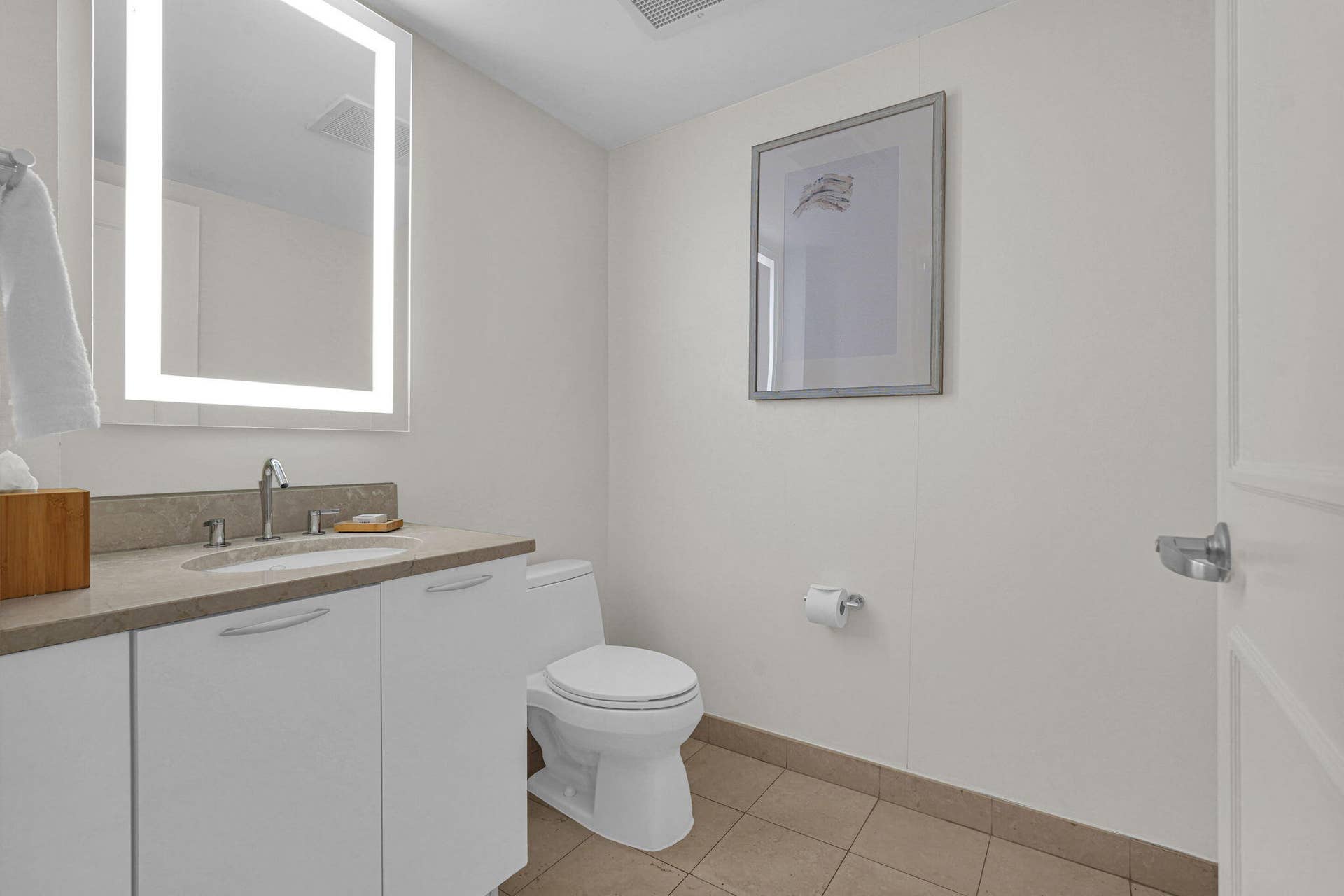 505 N Fort Lauderdale Beach Boulevard, #713, Fort Lauderdale, FL 33304 29-web-or-mls-DSC09934