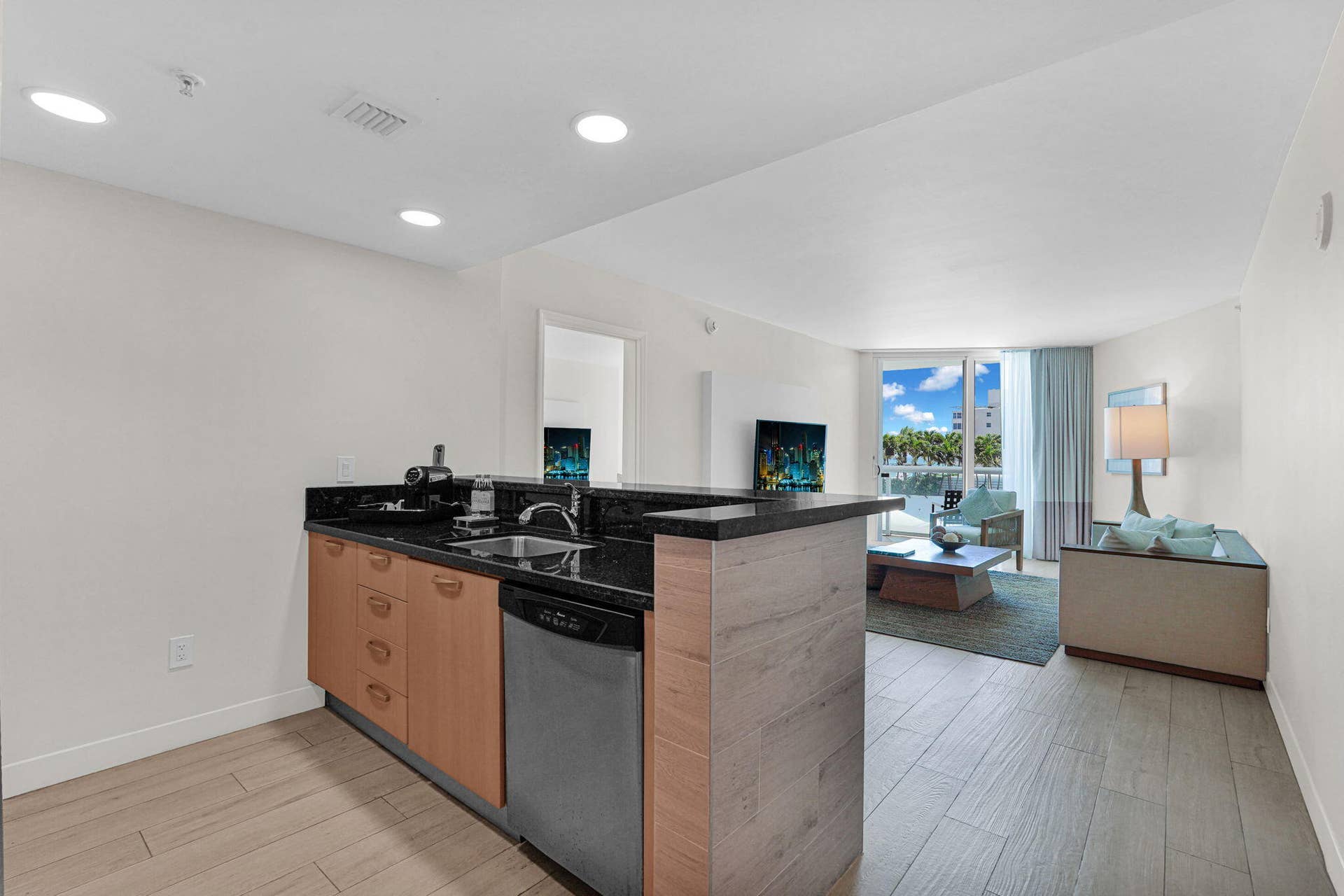 505 N Fort Lauderdale Beach Boulevard, #713, Fort Lauderdale, FL 33304 30-web-or-mls-DSC09969