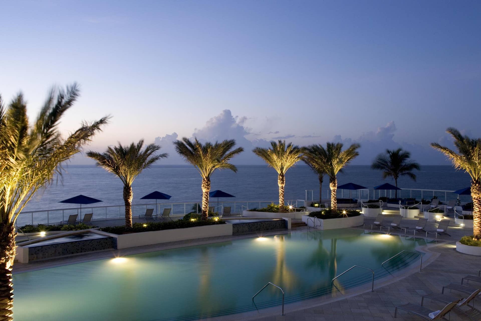 505 N Fort Lauderdale Beach Boulevard, #713, Fort Lauderdale, FL 33304 Pool Terrace Evening (002)