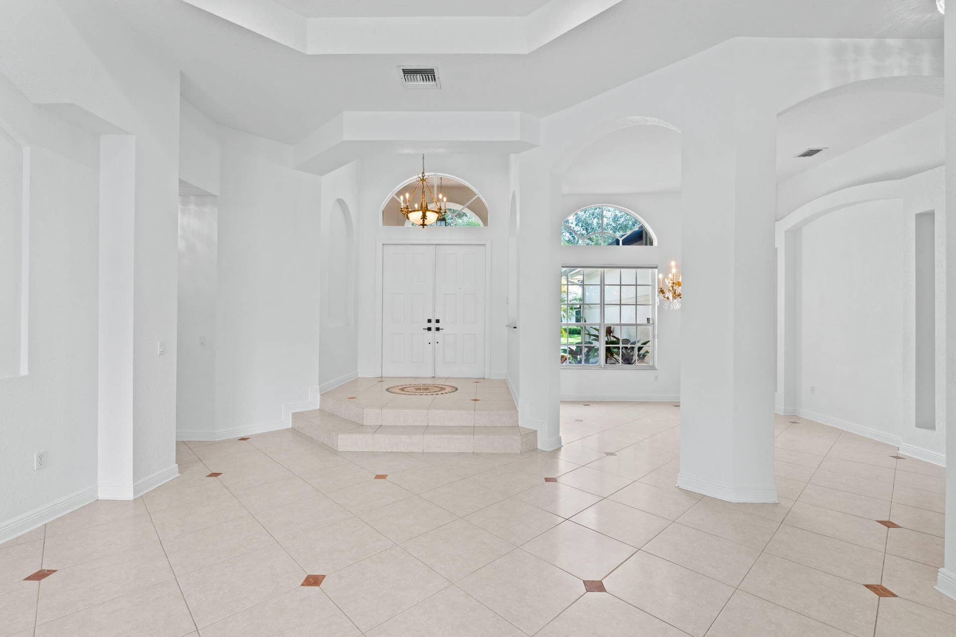 10251 N Lake Vista Circle, Davie, FL 33328 5-web-or-mls-A7406176