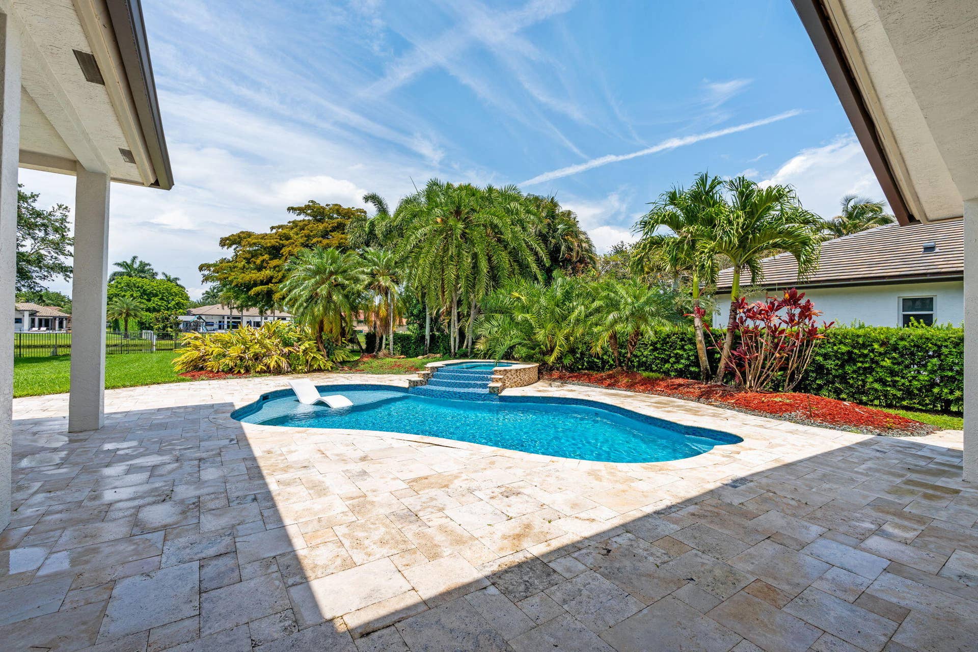 10251 N Lake Vista Circle, Davie, FL 33328 49-web-or-mls-A7406129