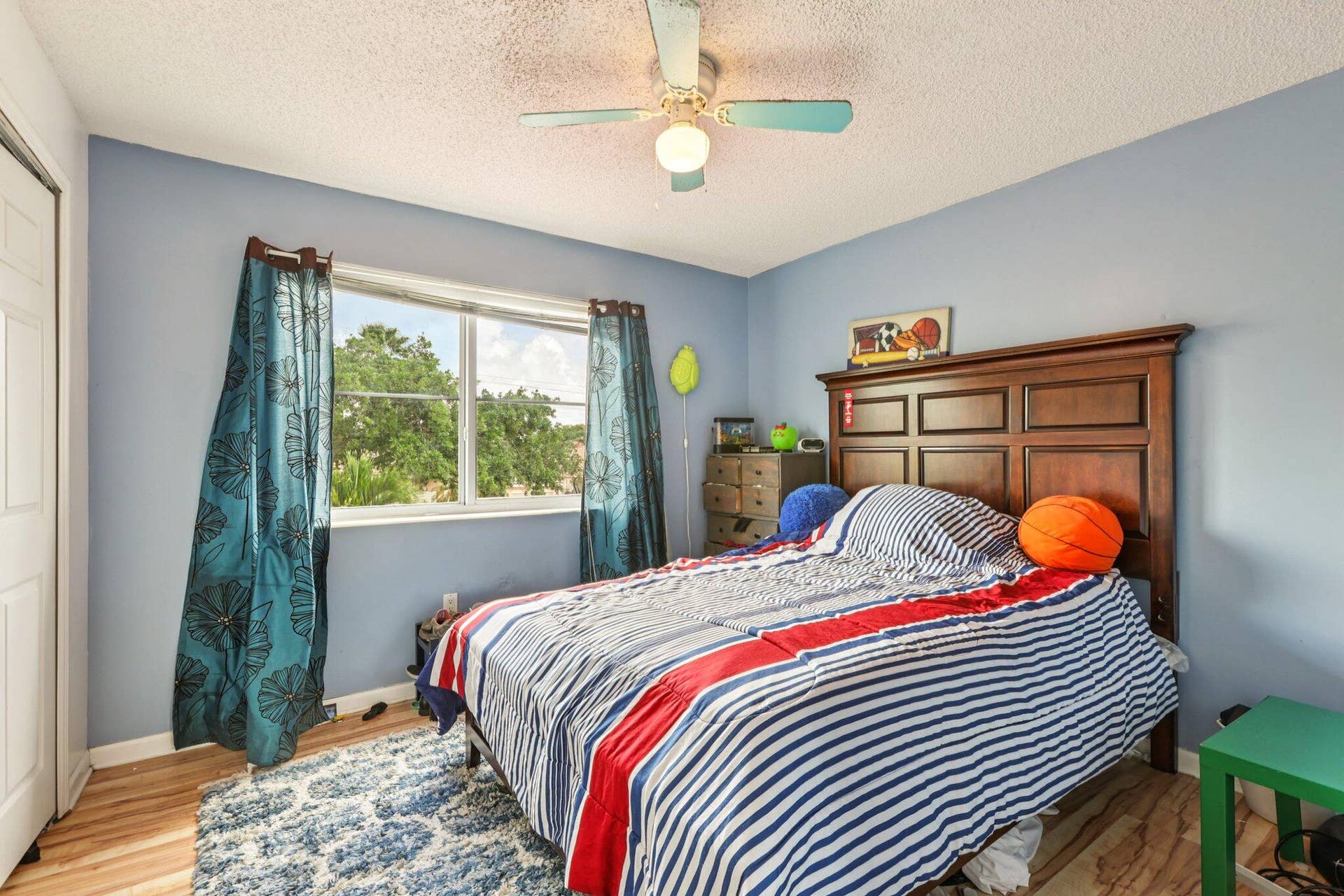 405 E Royal Cove Circle, Davie, FL 33325 28-web-or-mls-E Royal Cove Cir-S0504-028