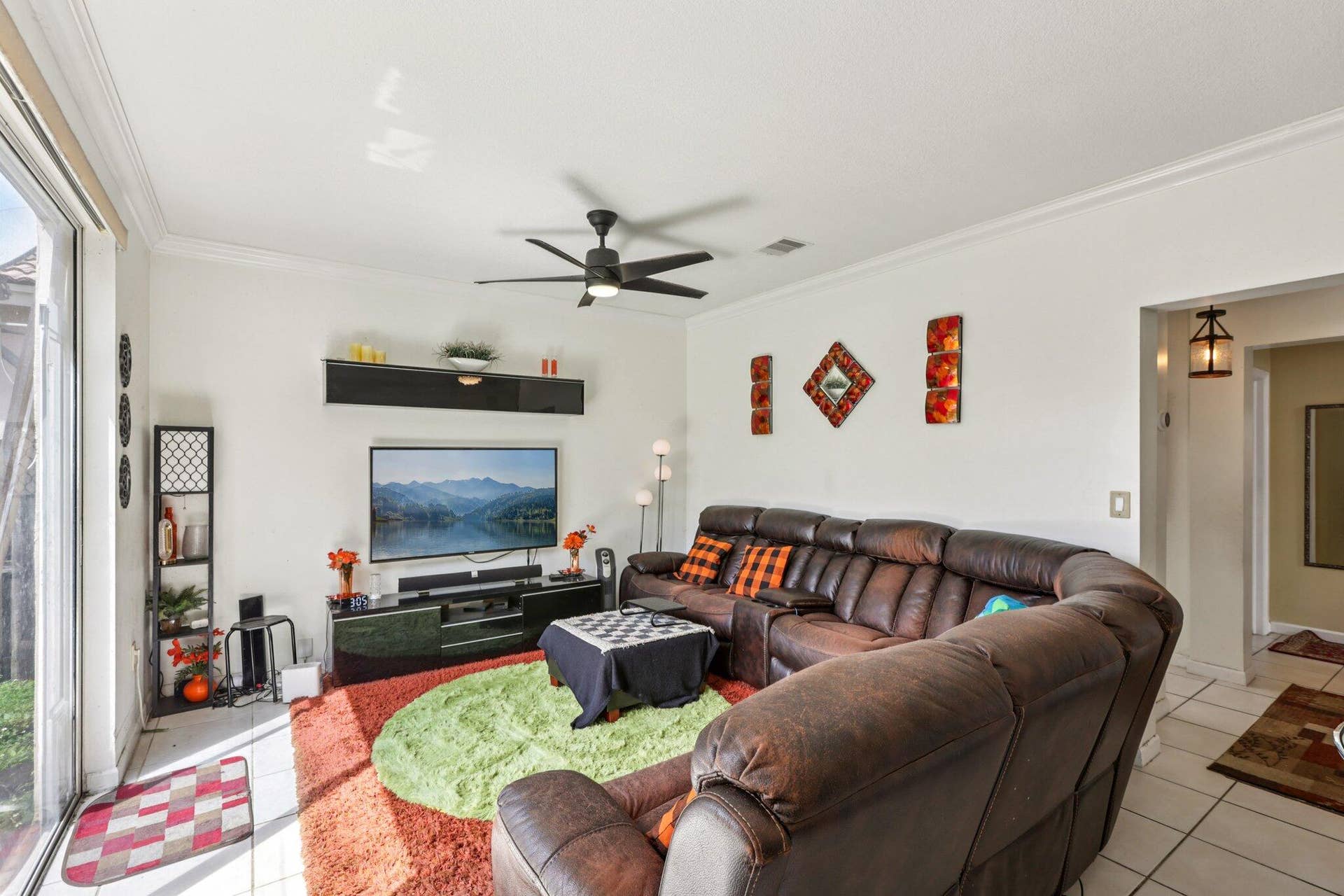 405 E Royal Cove Circle, Davie, FL 33325 23-web-or-mls-E Royal Cove Cir-S0504-023