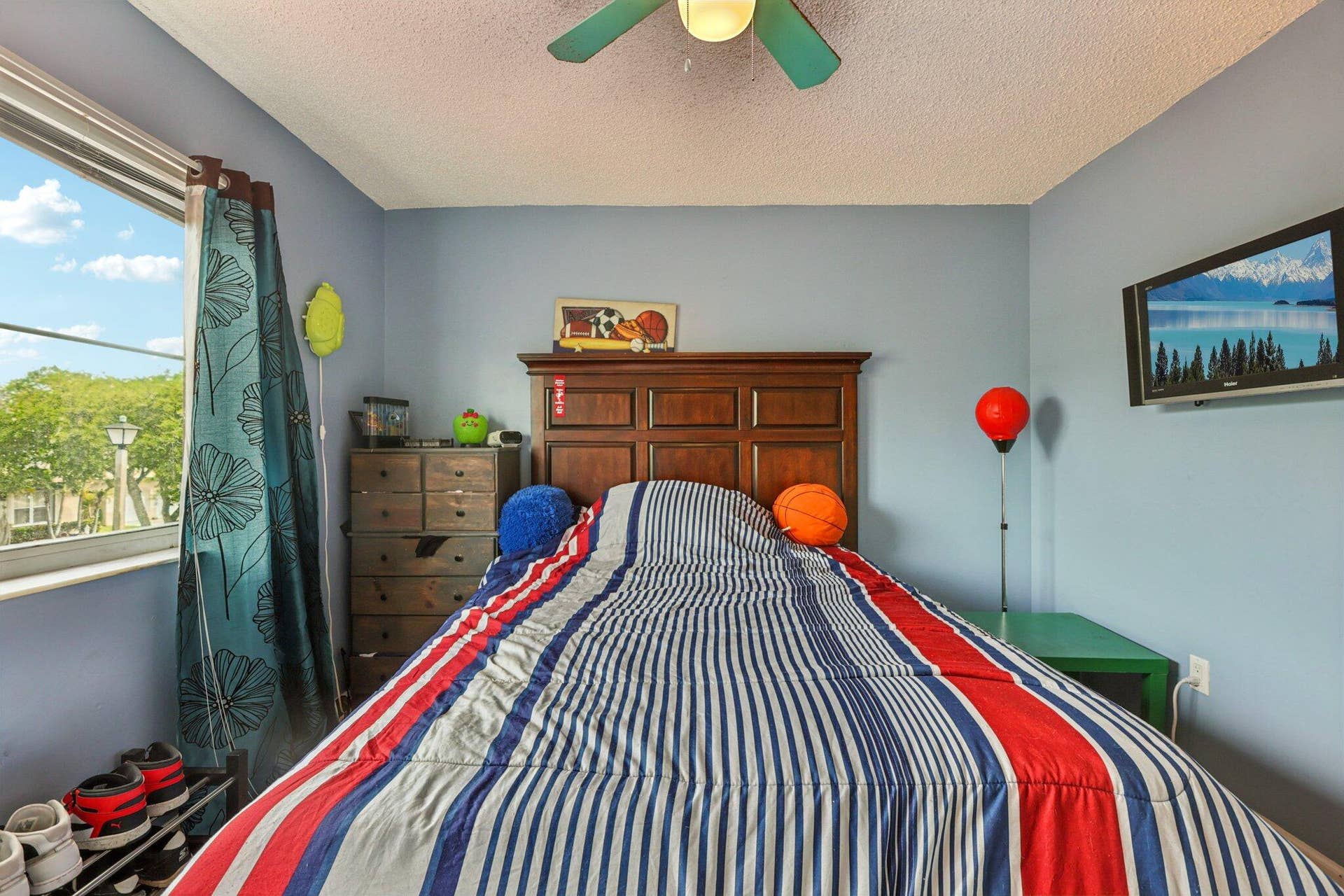 405 E Royal Cove Circle, Davie, FL 33325 29-web-or-mls-E Royal Cove Cir-S0504-029