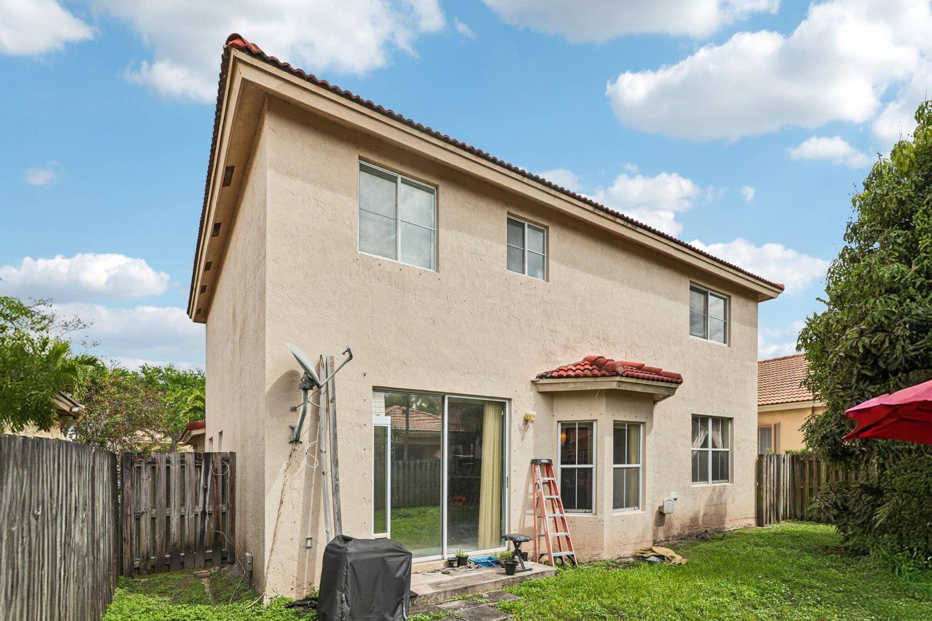 405 E Royal Cove Circle, Davie, FL 33325 42-web-or-mls-E Royal Cove Cir-S0504-042