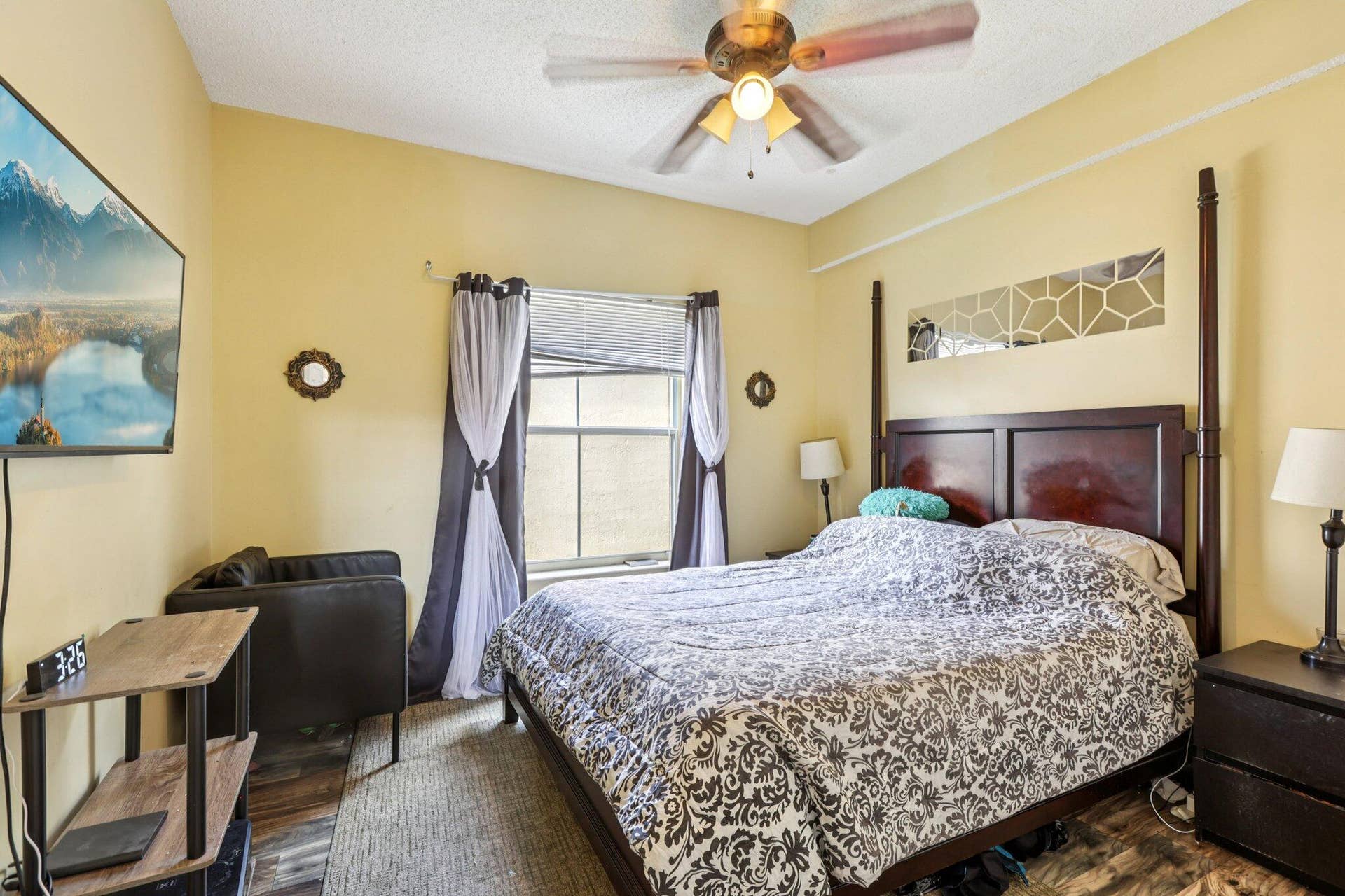 405 E Royal Cove Circle, Davie, FL 33325 39-web-or-mls-E Royal Cove Cir-S0504-039