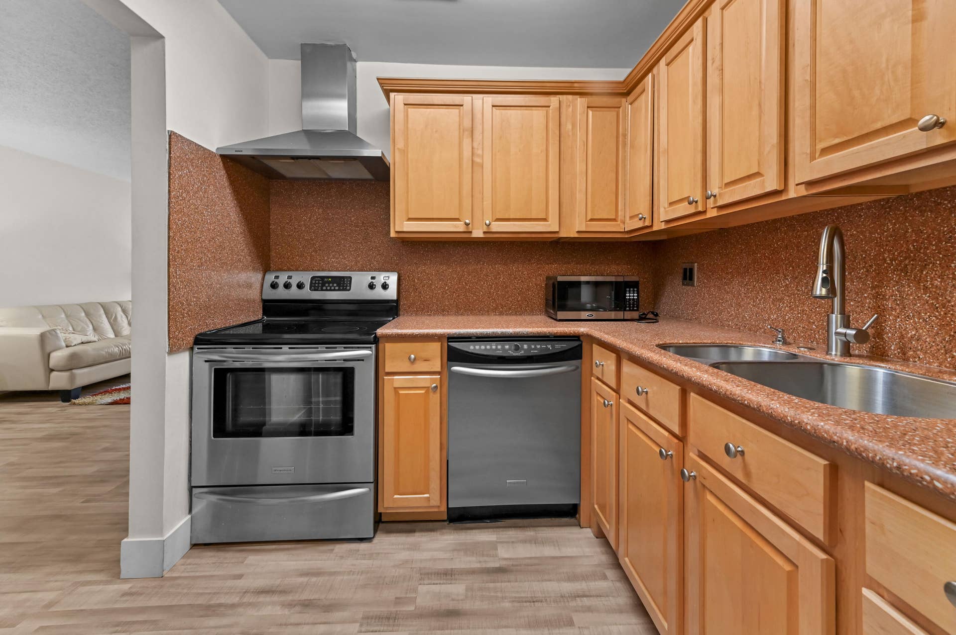 6309 Bay Club Drive, #3, Fort Lauderdale, FL 33308 12 Kitchen 02