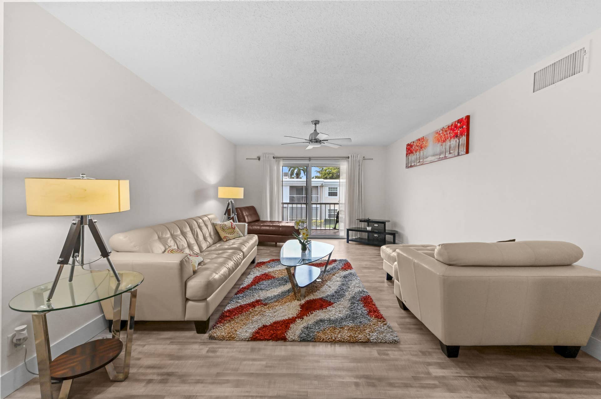 6309 Bay Club Drive, #3, Fort Lauderdale, FL 33308 06 Living room 02